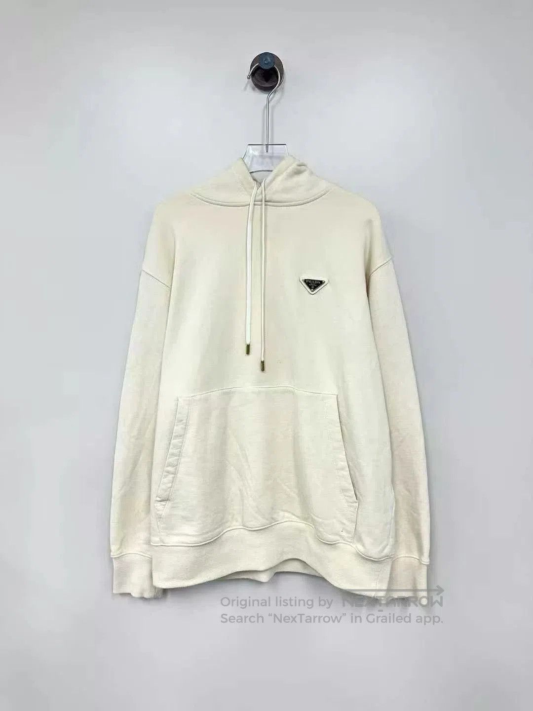Prada prada cream triangle logo hoodie xs. Size XS / US 0-2 / IT 36-38 - 1 Thumbnail