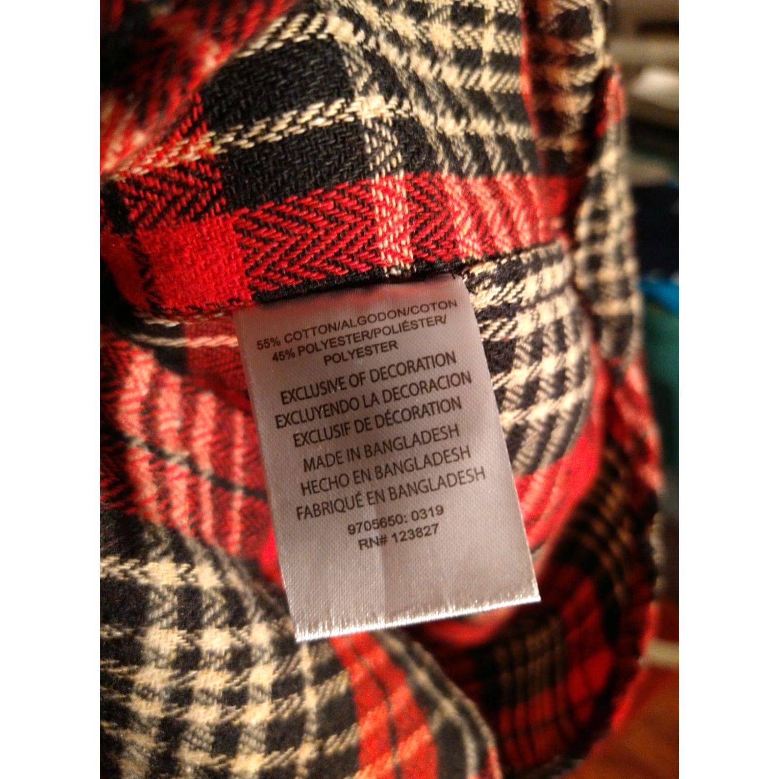 Vintage VINTAGE Tallwoods Bruno Milano M Red Flannel Plaid Shirt Men Long Sleeve Cotton Blend Button-Up Size US M / EU 48-50 / 2 - 2 Thumbnail