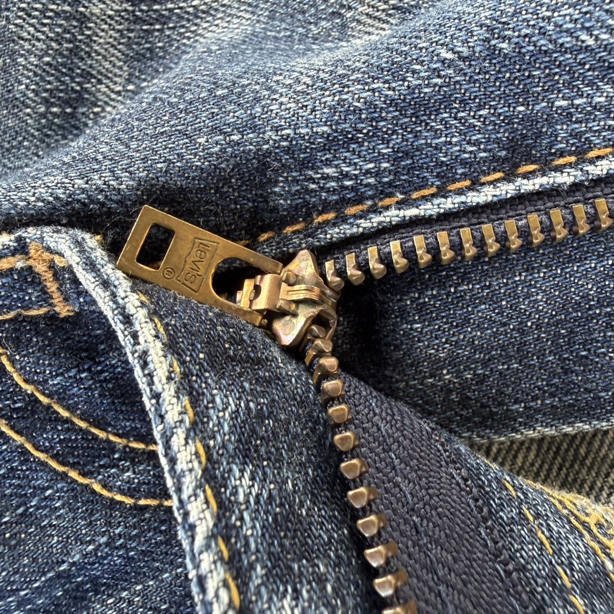 Levi's Vintage Clothing W31 Vintage Levi's 707 Flare Bootcut Denim Jean Pants Size US 31 - 7 Thumbnail