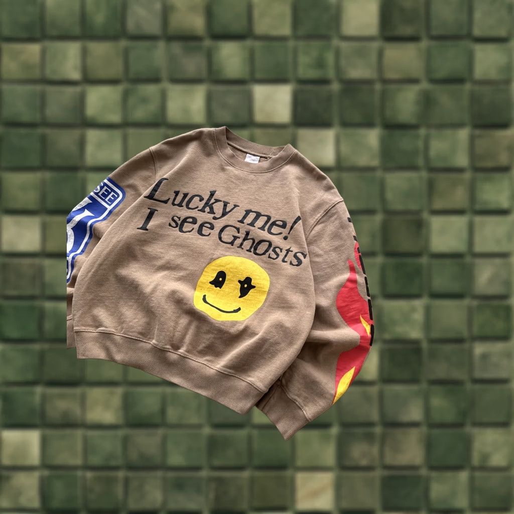 Vintage VINTAGE Lucky Me I See Ghosts Sweatshirt Kanye West Kid Cudi Men M Beige Logo Crew Neck Pullover 90s Hip Hop Streetwear Size US M / EU 48-50 / 2 - 1 Thumbnail