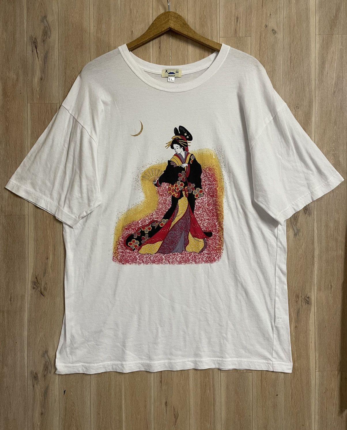 Japanese Brand Vintage Geisha Japan T shirt XL Moon Deity Size US XL / EU 56 / 4 - 1 Thumbnail