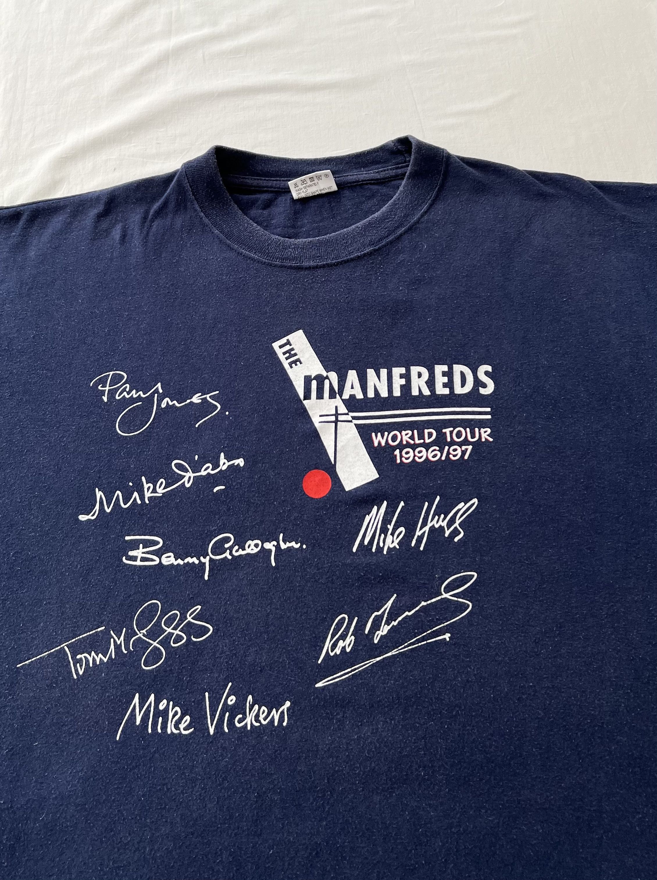 Band Tees Vintage 90s The Manfreds World Tour 1996/1997 Pop Band Tee Size US XL / EU 56 / 4 - 5 Thumbnail