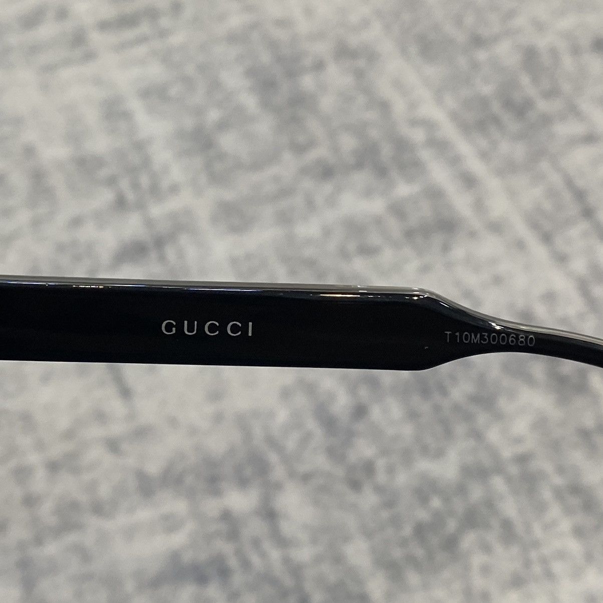 Gucci GUCCI GG1732SK 001 - 55/20/145 Size ONE SIZE - 5 Thumbnail