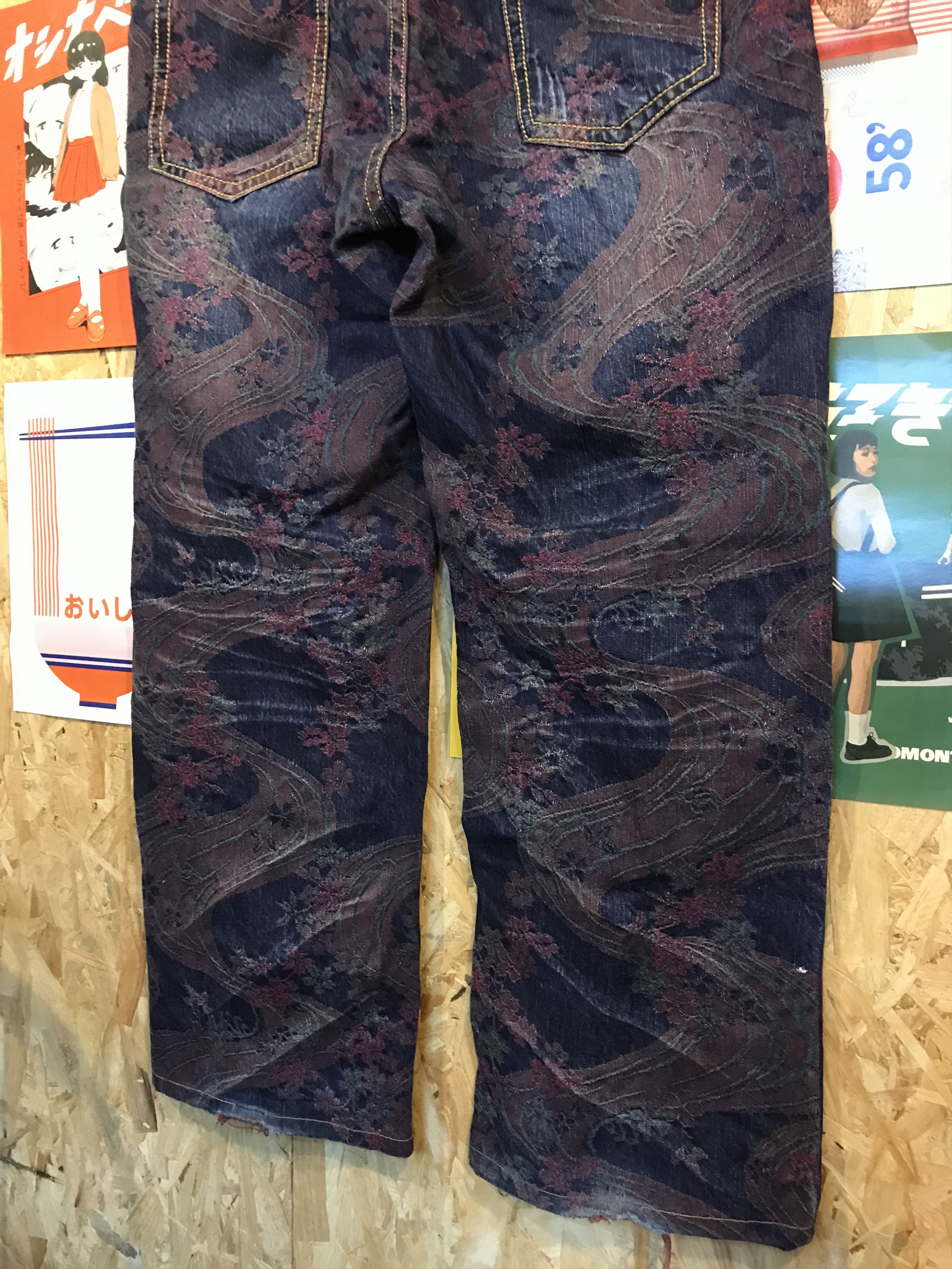 Japanese Brand Sakura Printed Overprint Japan Jeans Pants Size US 41 - 4 Thumbnail
