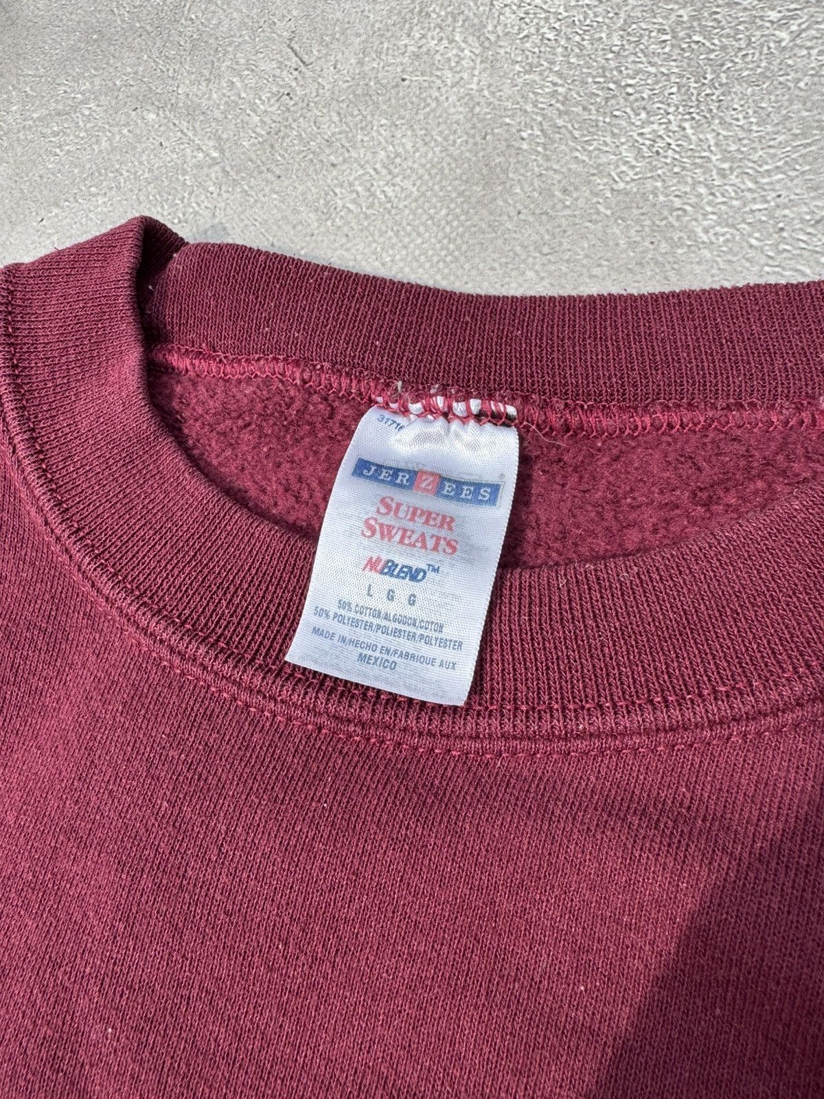 Vintage Vintage Red Skins Jerzees Sweatshirt Size US L / EU 52-54 / 3 - 4 Thumbnail