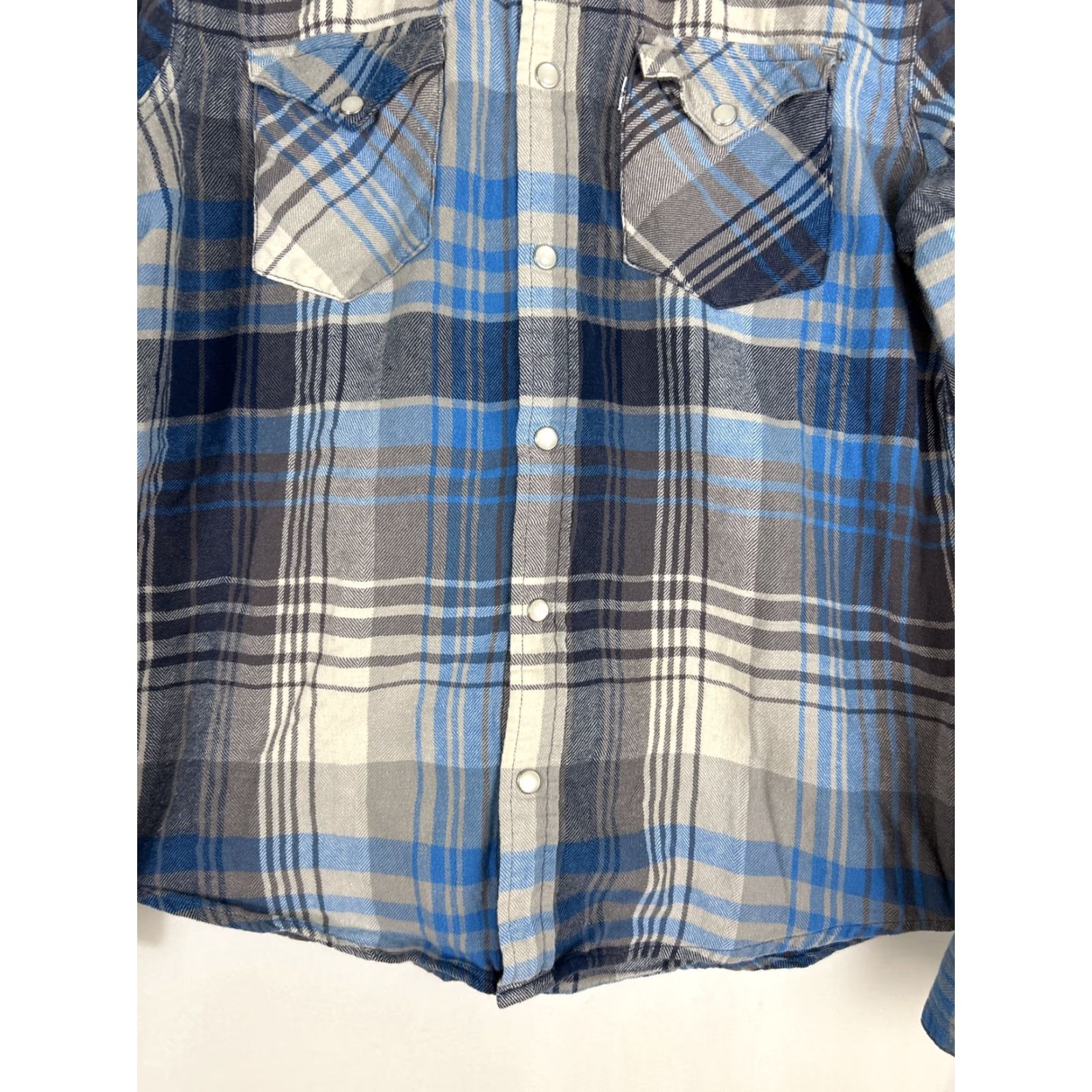 Levi's VINTAGE Levis Shirt Plaid Long Sleeve Pearl Snap Button-Up Gray Blue Mens S Short Details: Chest 21", Length 26", Sleeves 20" Size US S / EU 44-46 / 1 - 4 Thumbnail