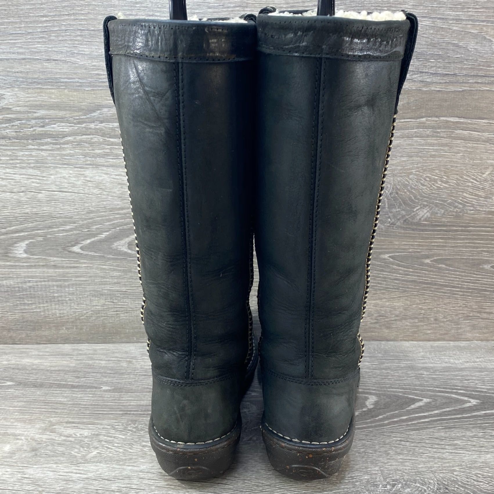 Ugg UGG Women’s 5139 Swell Black Leather Tall Winter Sheepskin Boots Booties Size 7 Size US 6 / IT 36 - 6 Thumbnail