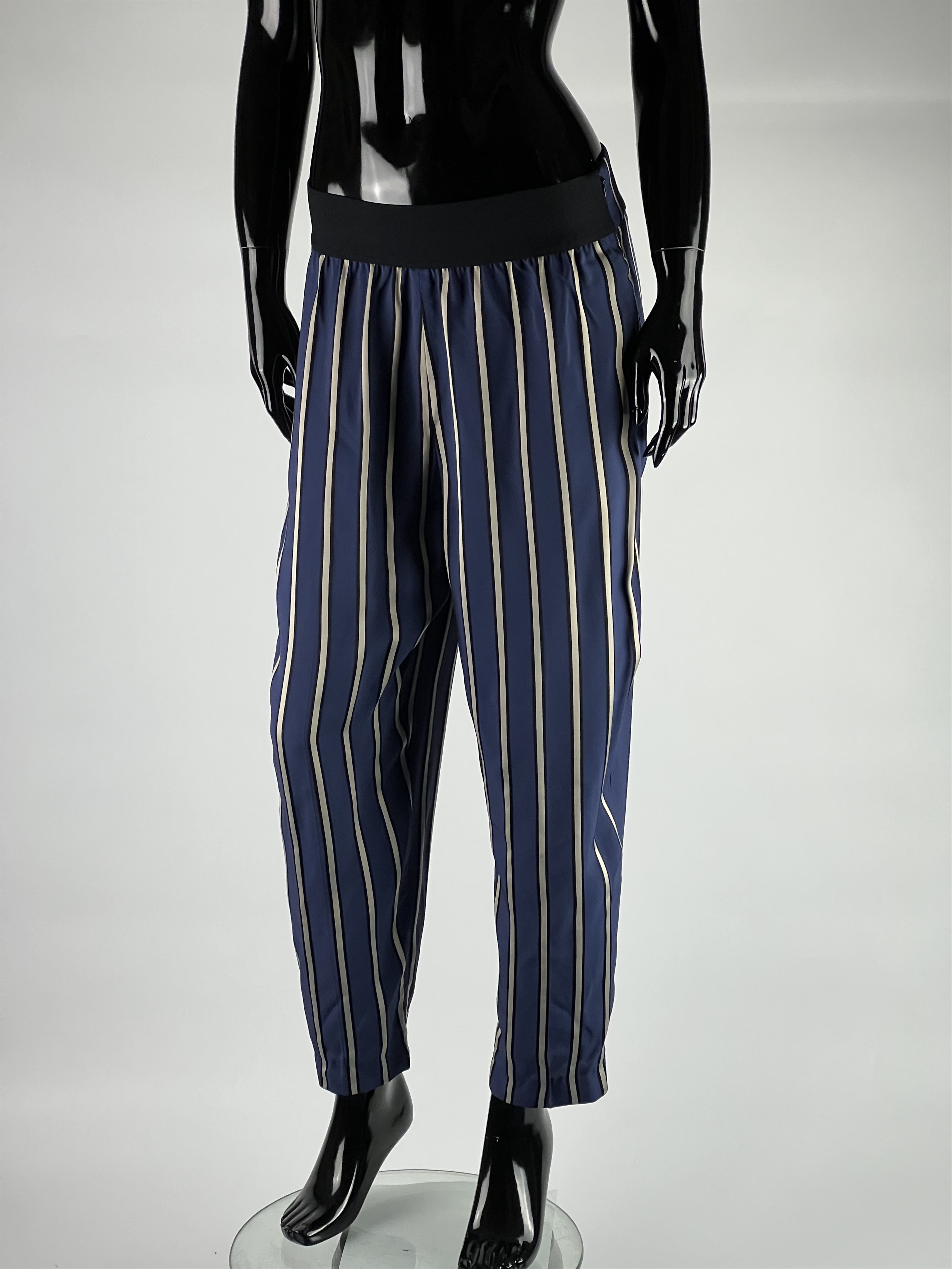 Peserico Peserico Sign Striped Trousers Pants Size IT42 Size 28" / US 6 / IT 42 - 1 Thumbnail