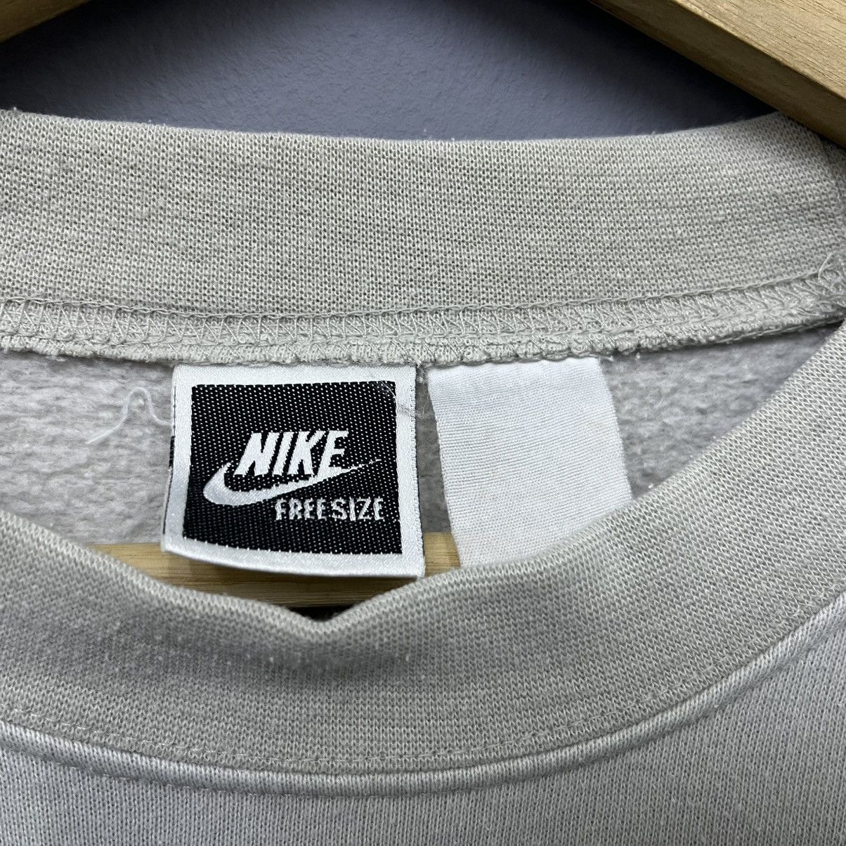 Nike Vintage Nike Air Jordan Crewneck Sweatshirt Size US M / EU 48-50 / 2 - 6 Thumbnail