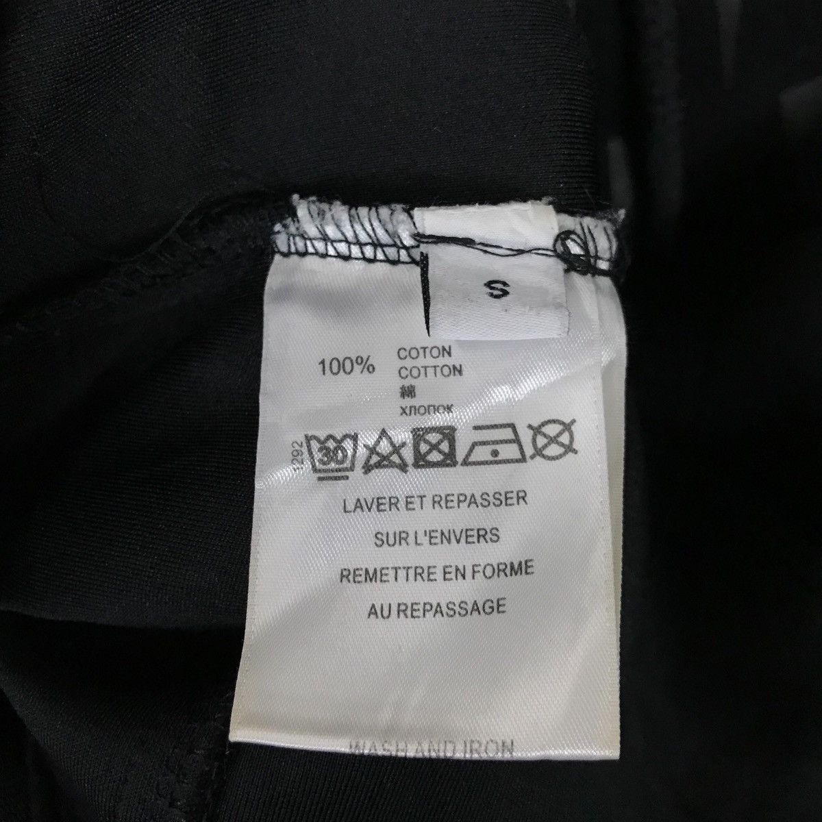 Neil Barrett Vintage Neil Barett Pullover Jumper Hoodies Size US S / EU 44-46 / 1 - 6 Thumbnail