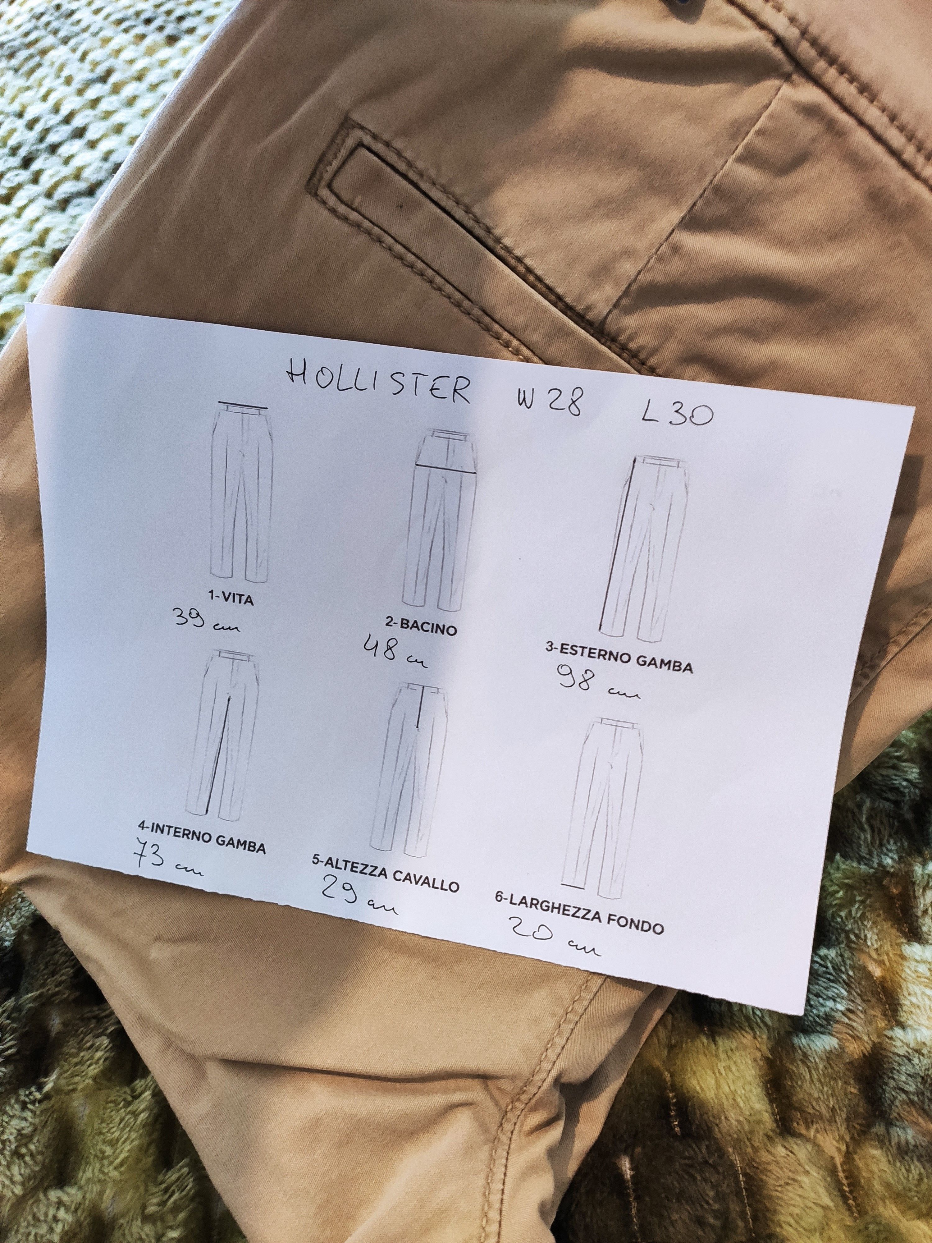 Hollister Hollister autentico. Pant uomo classici caci chiaro 28W 30L Size US 28 / EU 44 - 8 Thumbnail