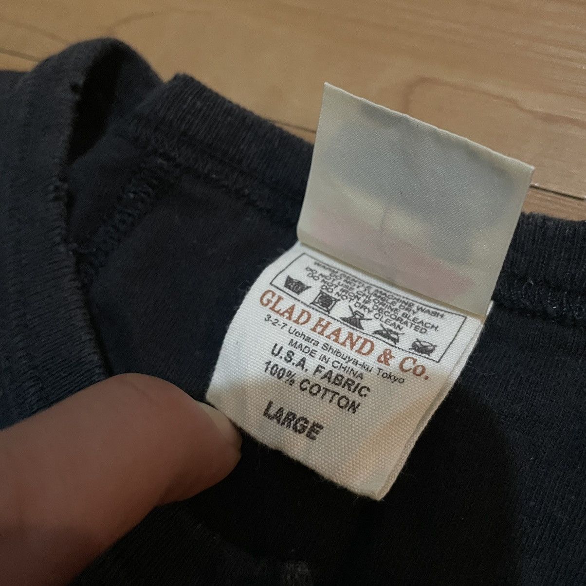 Japanese Brand Glad hand & co pocket t shirt Size US L / EU 52-54 / 3 - 2 Thumbnail