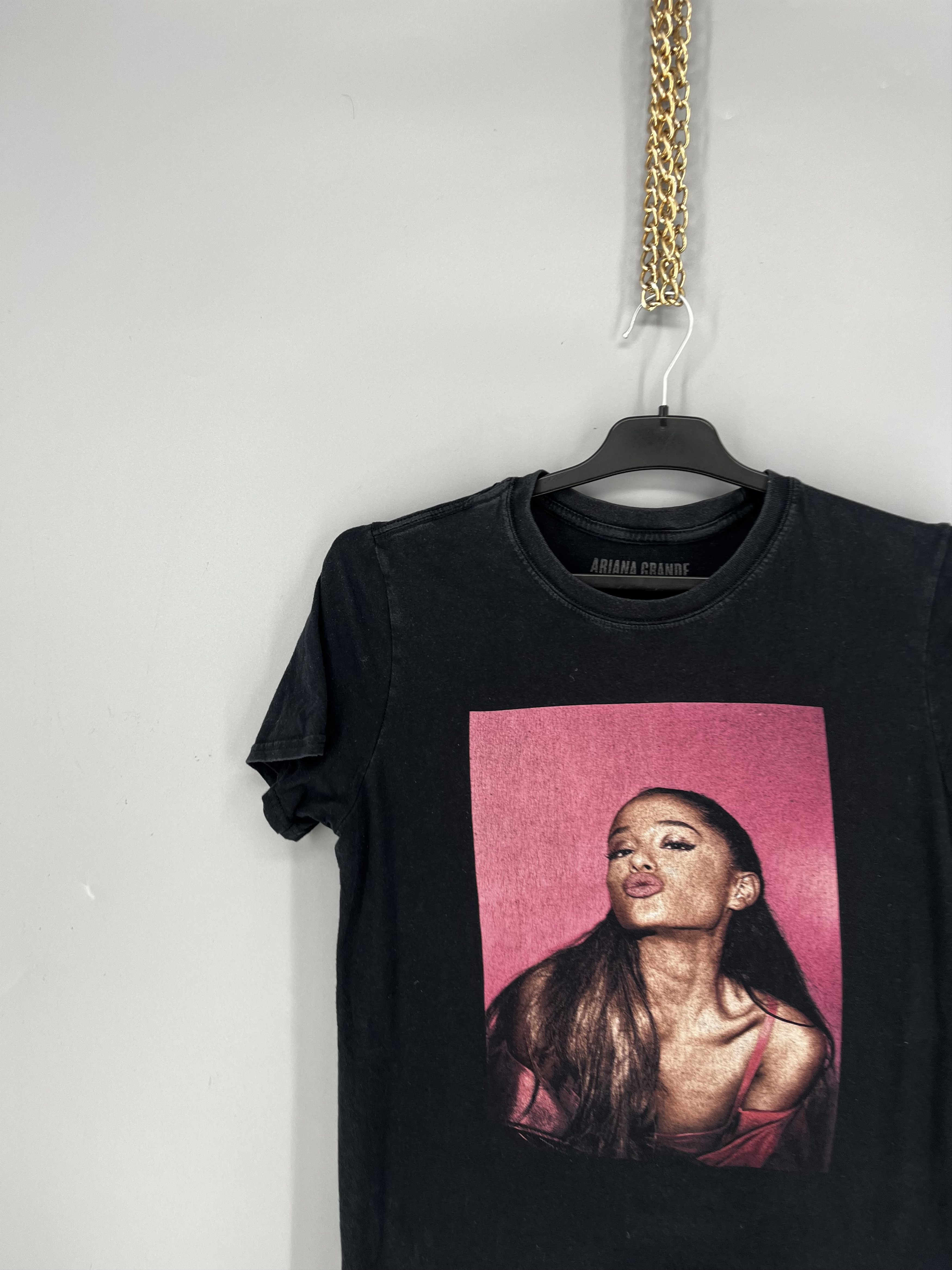 Band Tees Ariana Grande Shirt Short Sleeve Concert Shirt Band Black S Size US S / EU 44-46 / 1 - 4 Thumbnail