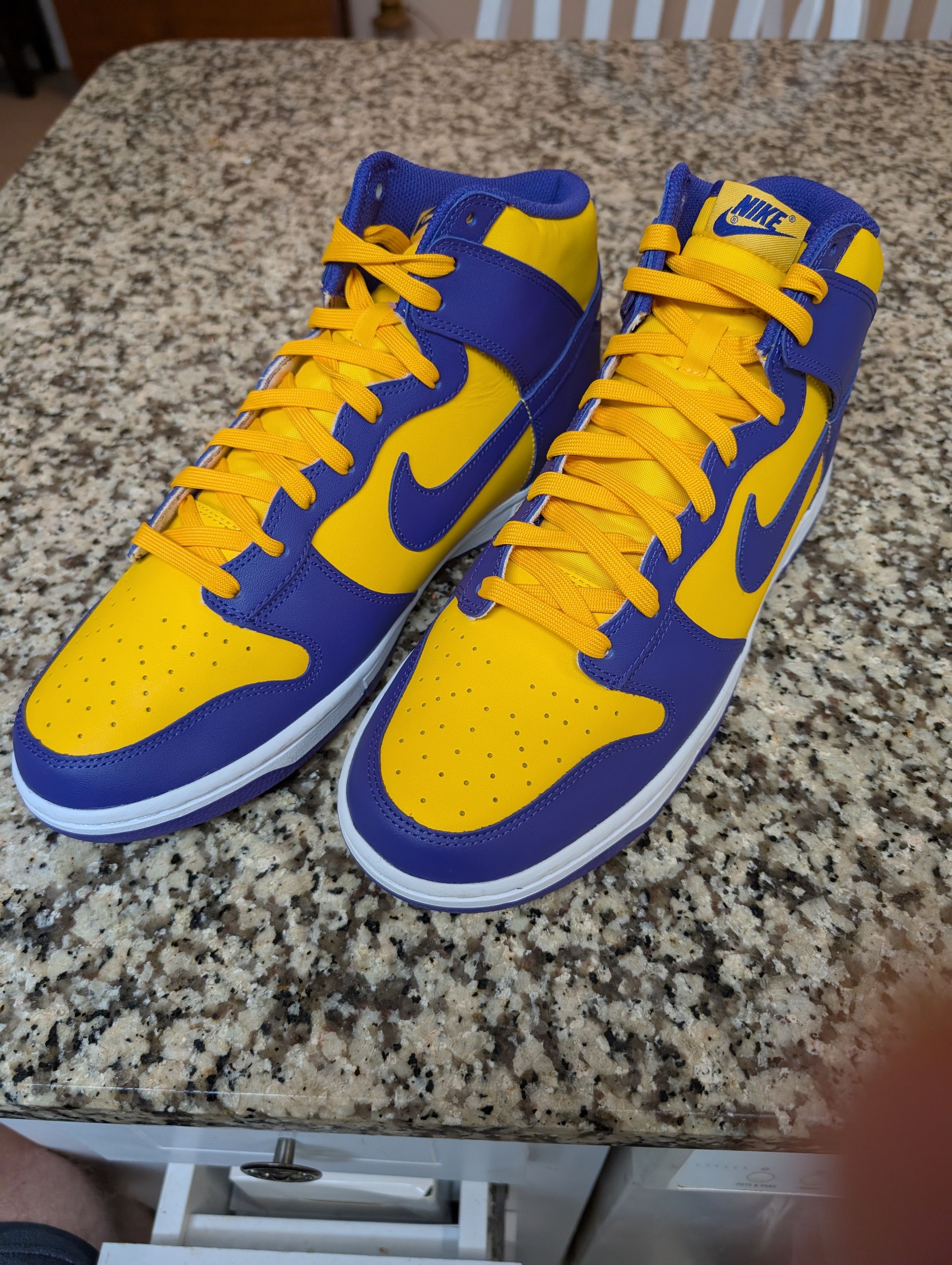 Nike Nike Dunk High Retro " Lakers " Size US 13 / EU 46 - 4 Thumbnail