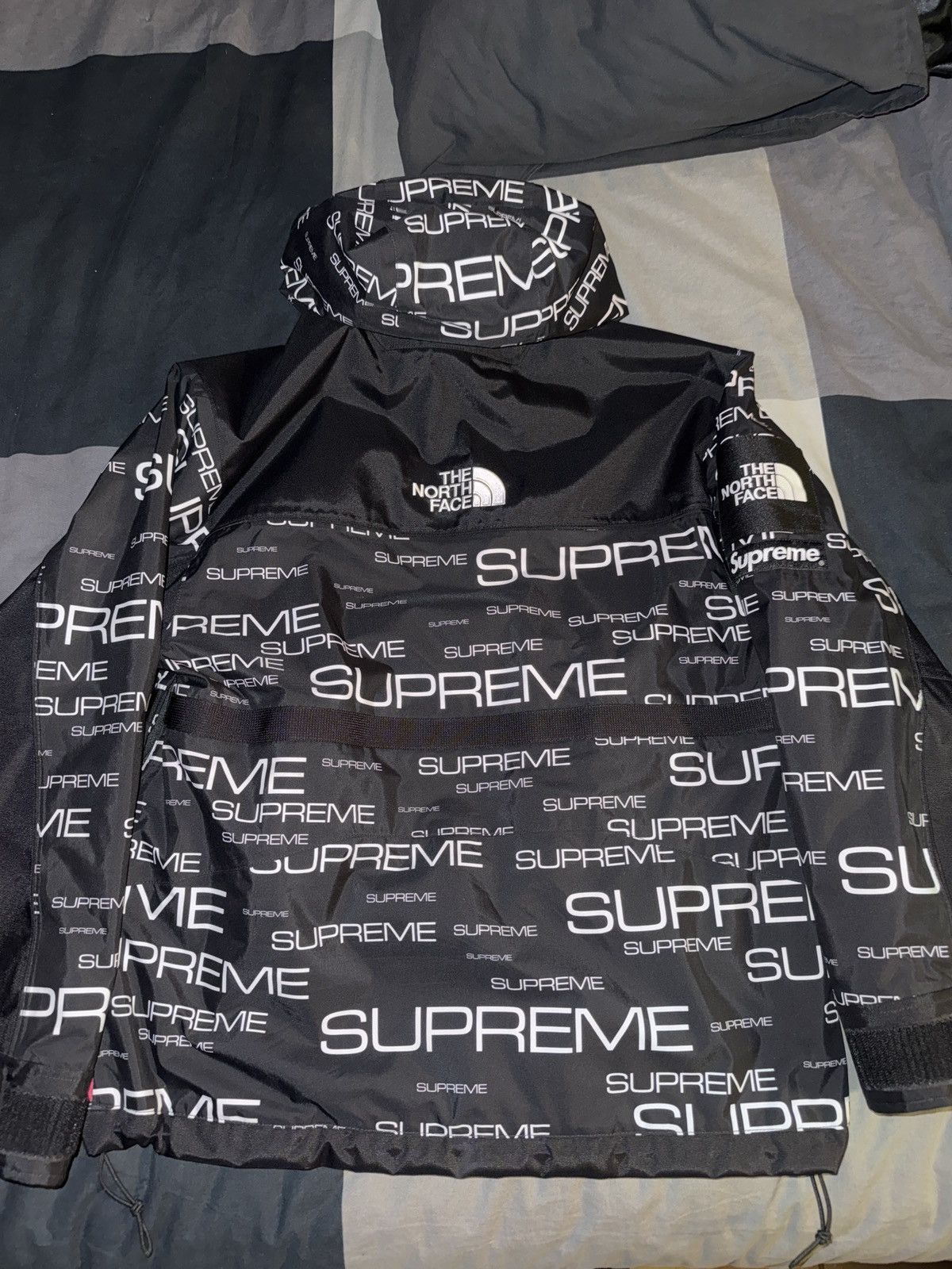 Supreme × The North Face Supreme The North Face Steep Tech Apogee Jacket SMALL BLACK Size US S / EU 44-46 / 1 - 2 Thumbnail