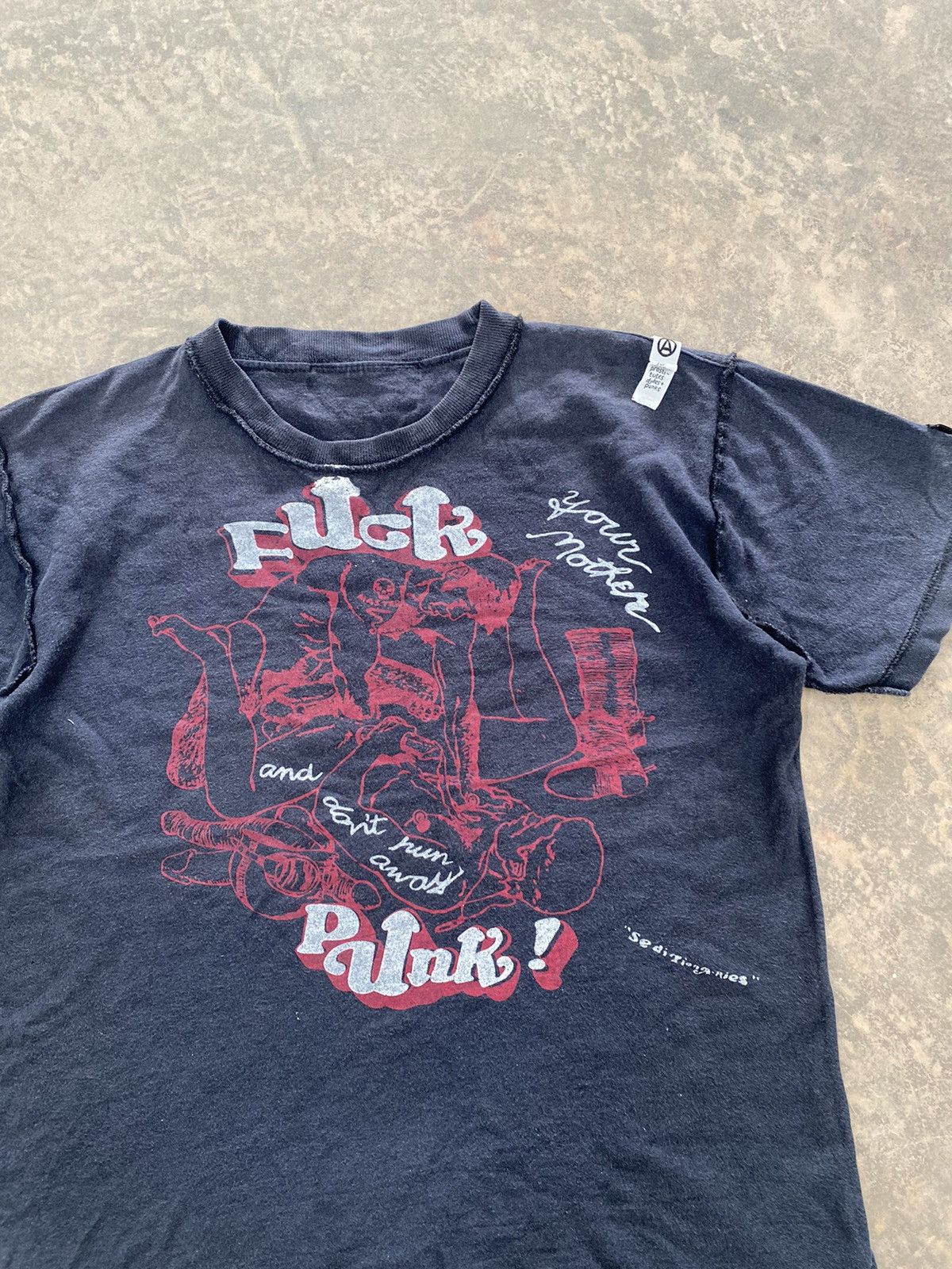 Hysteric Glamour SEDITIONARIES X SEXY DYNAMITE FUCKING GAY TEE PORN 18sx Size US S / EU 44-46 / 1 - 3 Thumbnail