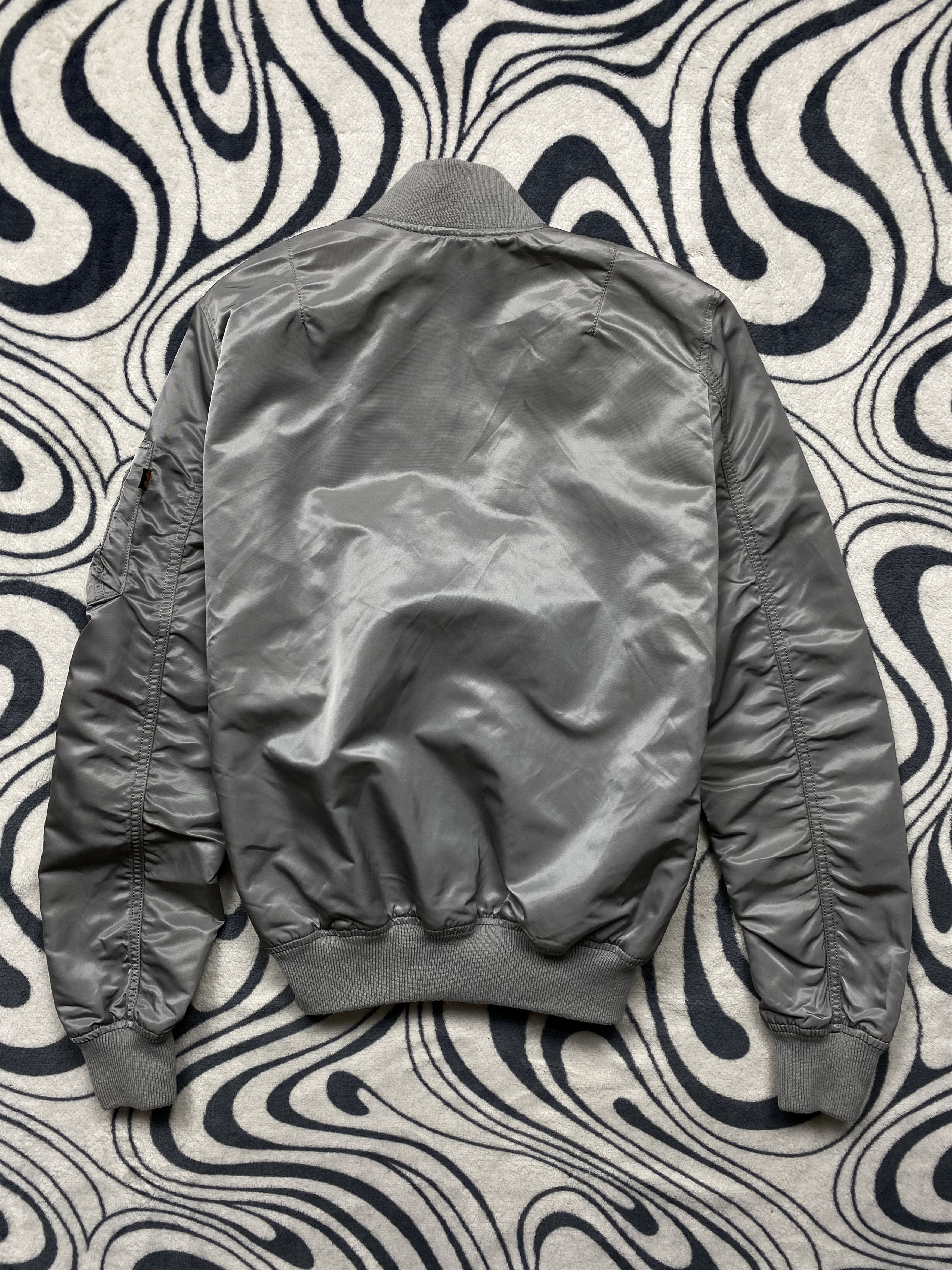 Alpha Industries Alpha Industries Revesible Womens Nylon MA1 Bomber Jacket Size M / US 6-8 / IT 42-44 - 6 Thumbnail