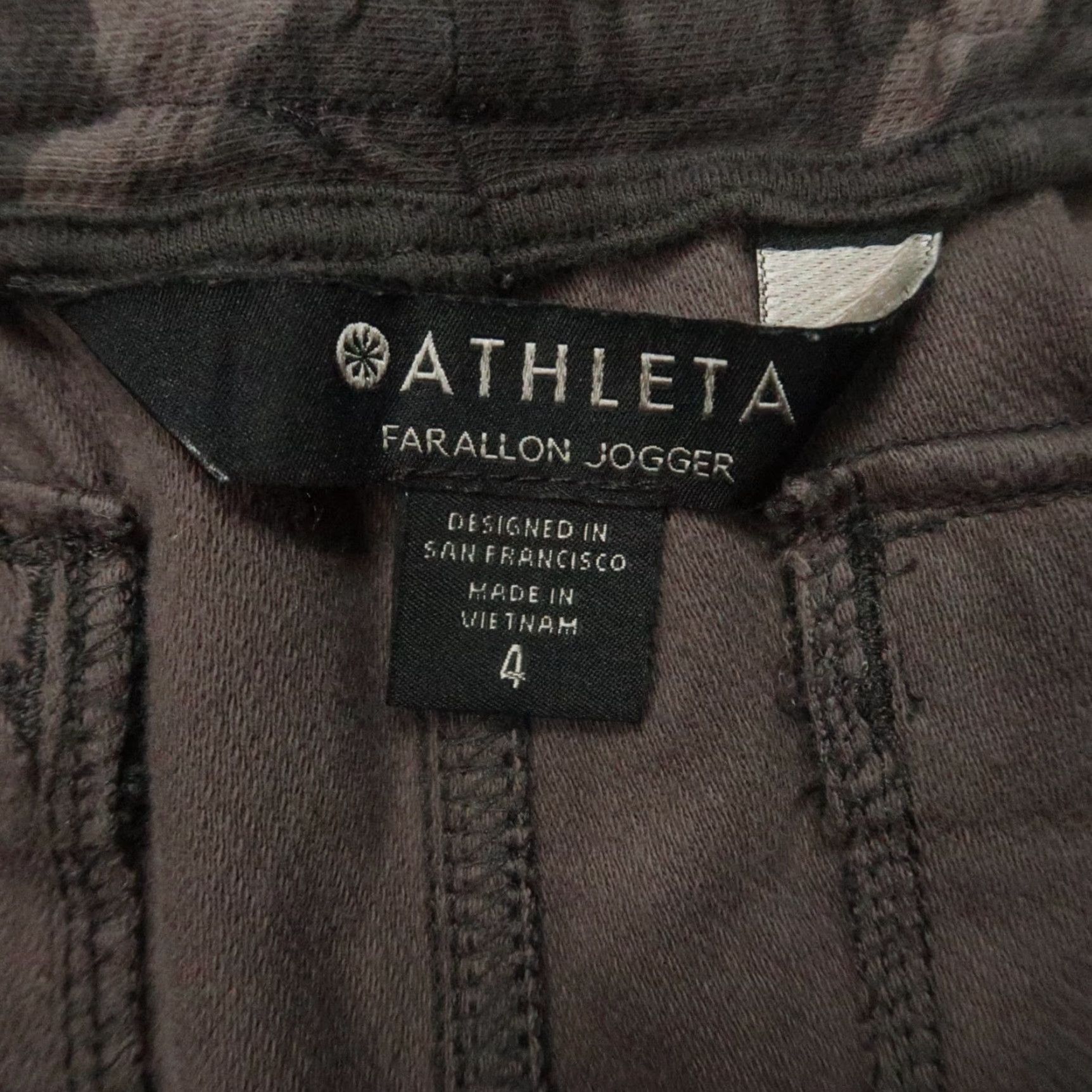 Athleta ATHLETA Jogger Pants Womens Size 4 Green Camo Stretch Tapered Activewear Size 27" / US 4 / IT 40 - 3 Thumbnail