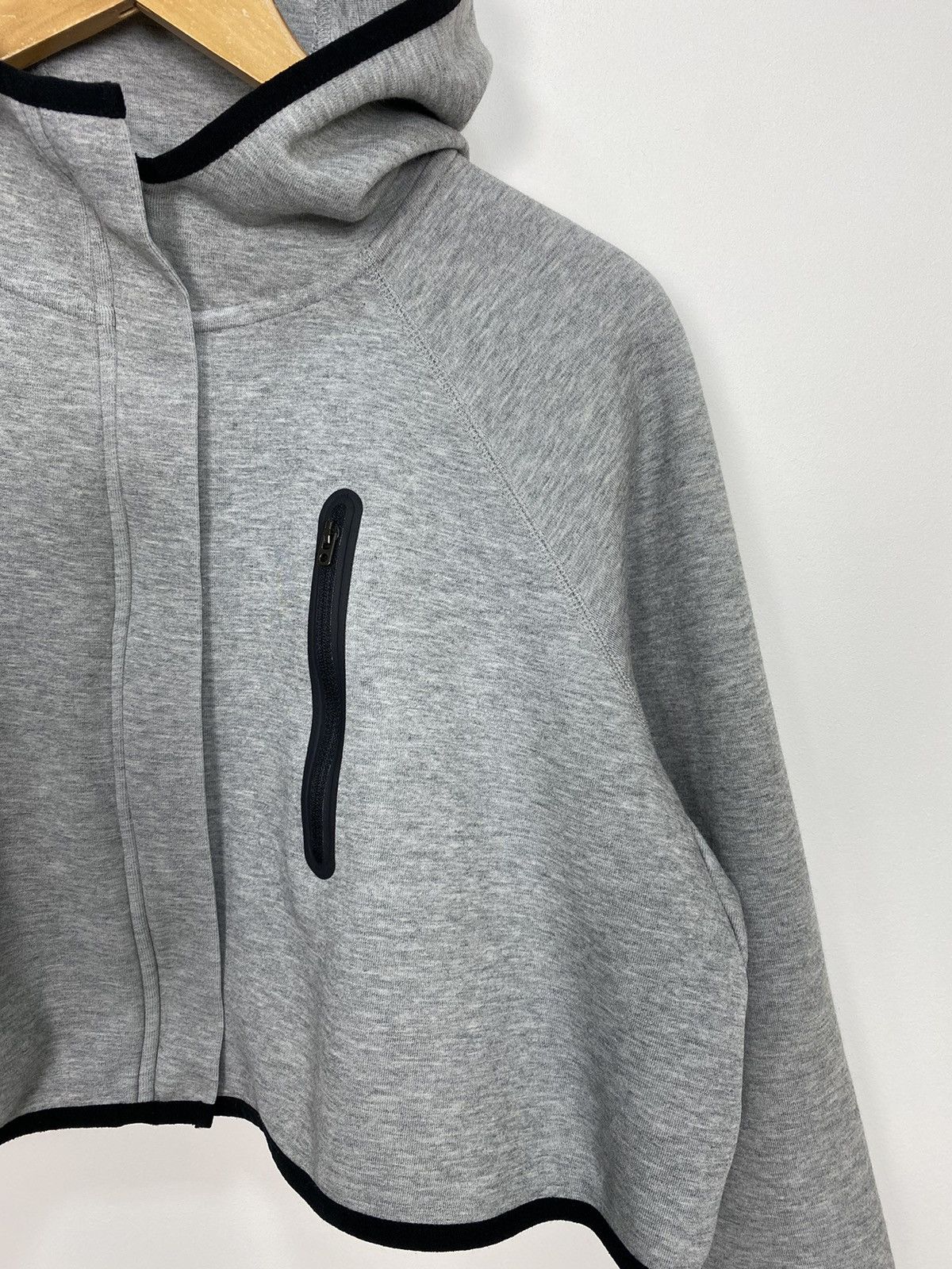 Nike Nike Tech Fleece Full Zip Cape Hoodie Sweatshirt Grey Drill Size XS / US 0-2 / IT 36-38 - 8 Thumbnail
