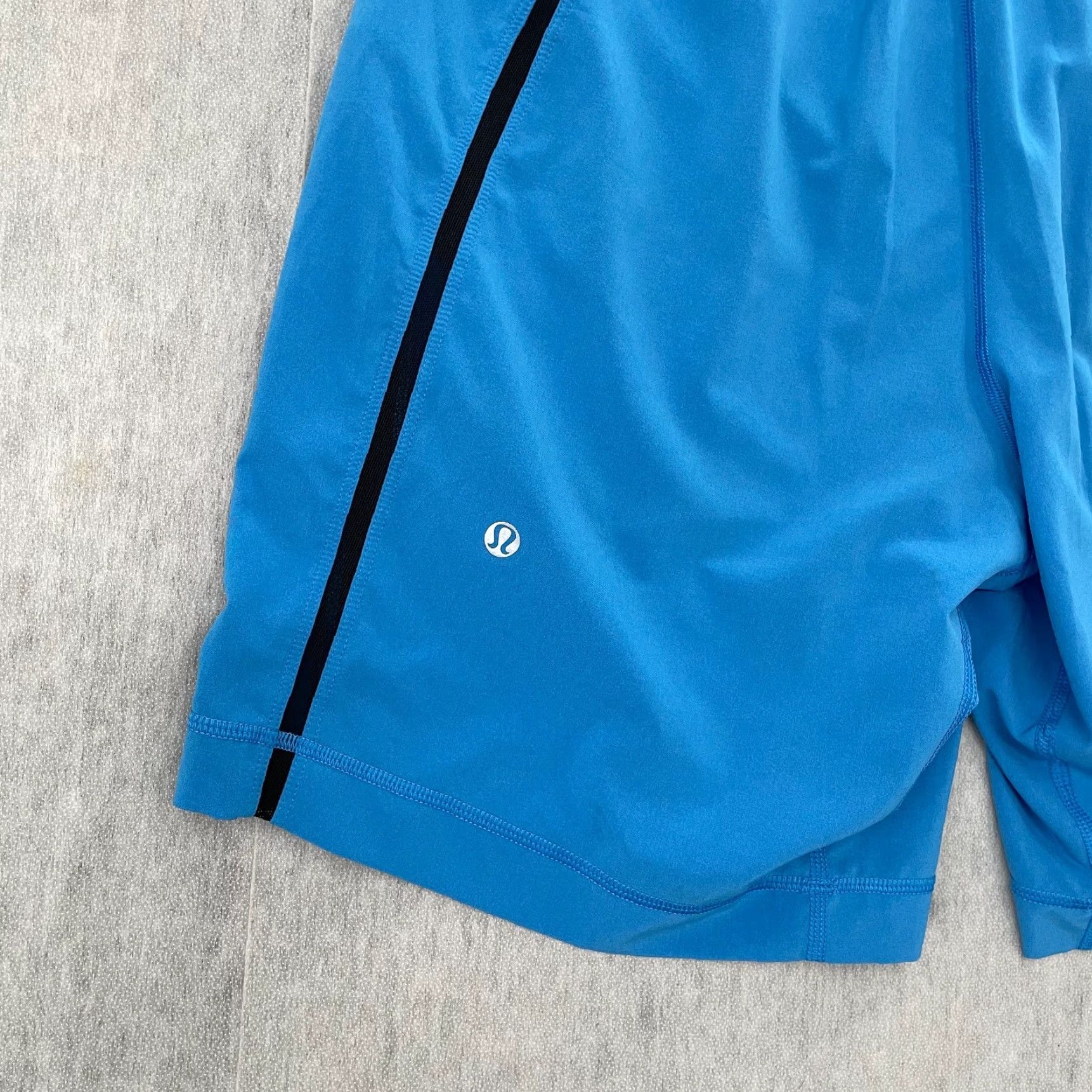 Lululemon Pace Breaker Shorts Adult Small Blue Active Gym Drawstring Athletic Mens