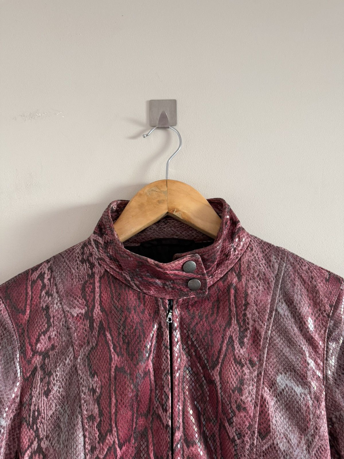 Vintage Just Cavalli Style Snake Print Cropped Jacket Y2K Style Size XS / US 0-2 / IT 36-38 - 4 Thumbnail