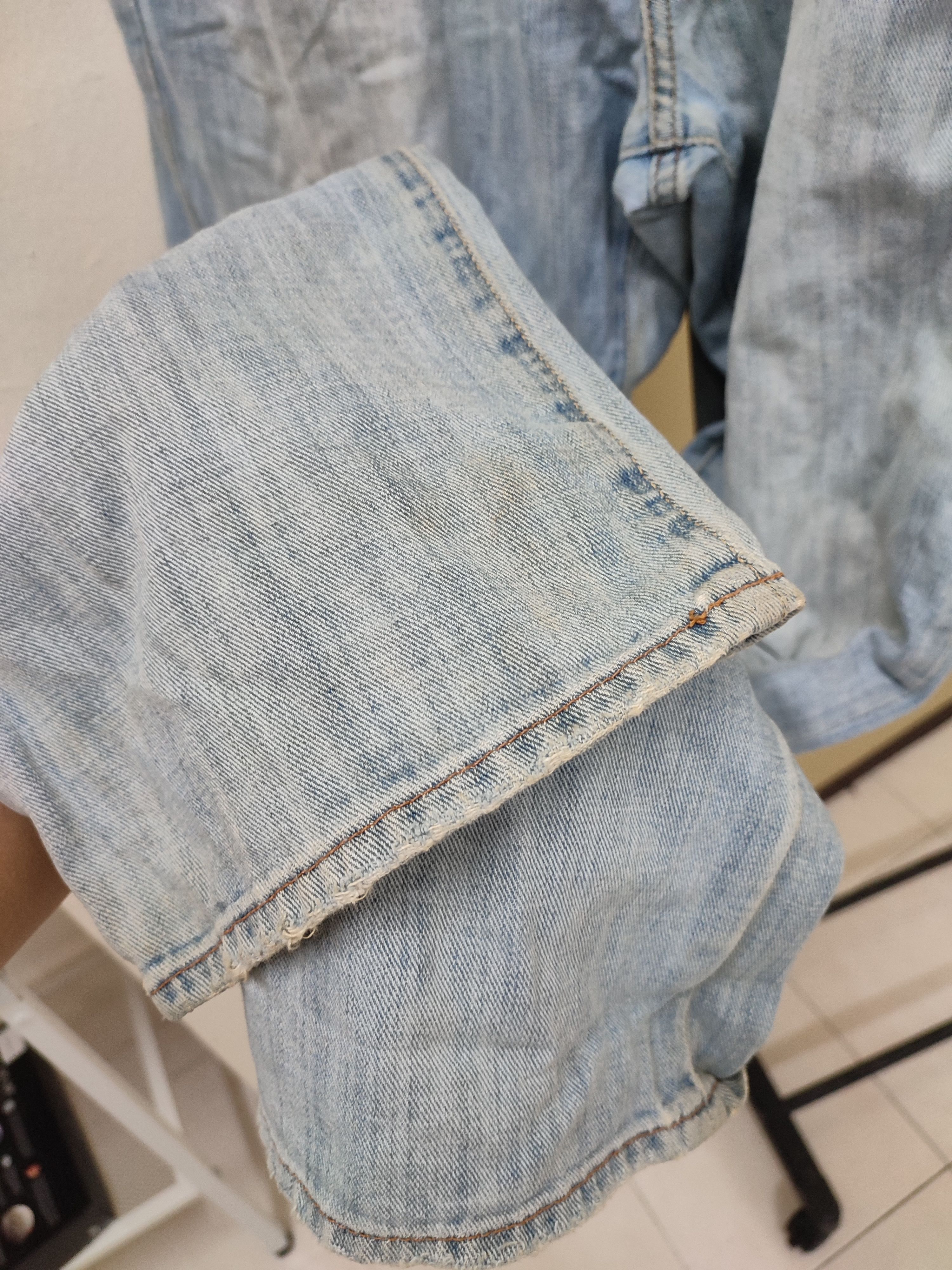 Lucky Brand VINTAGE LUCKY BRAND 181 RELAXED STRAIGHT DENIM Size US 35 - 10 Thumbnail