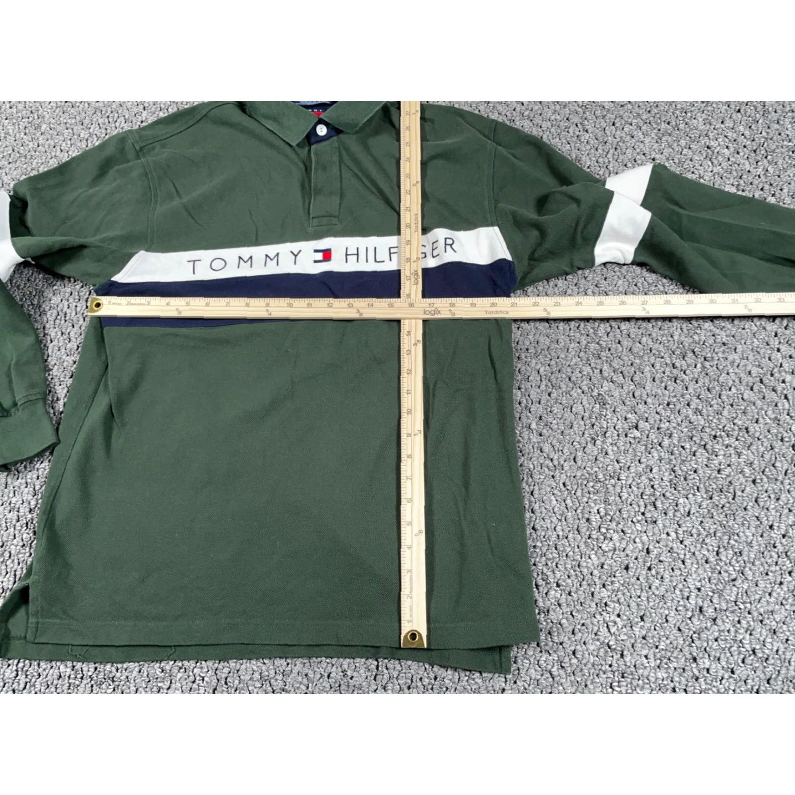 Tommy Hilfiger VINTAGE Tommy Hilfiger Polo Shirt Mens Large Striped Green Blue Logo Embroidered 90s Hipster Retro Polo Shirt Adult Large Mens Size US L / EU 52-54 / 3 - 4 Thumbnail