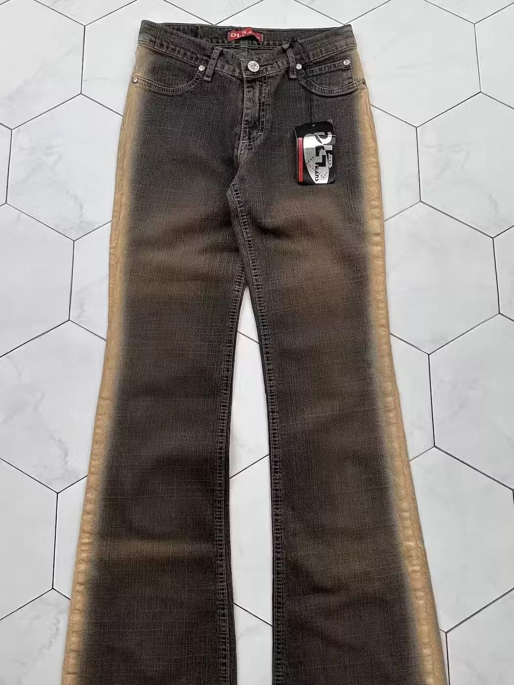 Japanese Brand Vintage Amazing Faded Flare Jeans E2(B6) Size 27" / US 4 / IT 40 - 2 Thumbnail