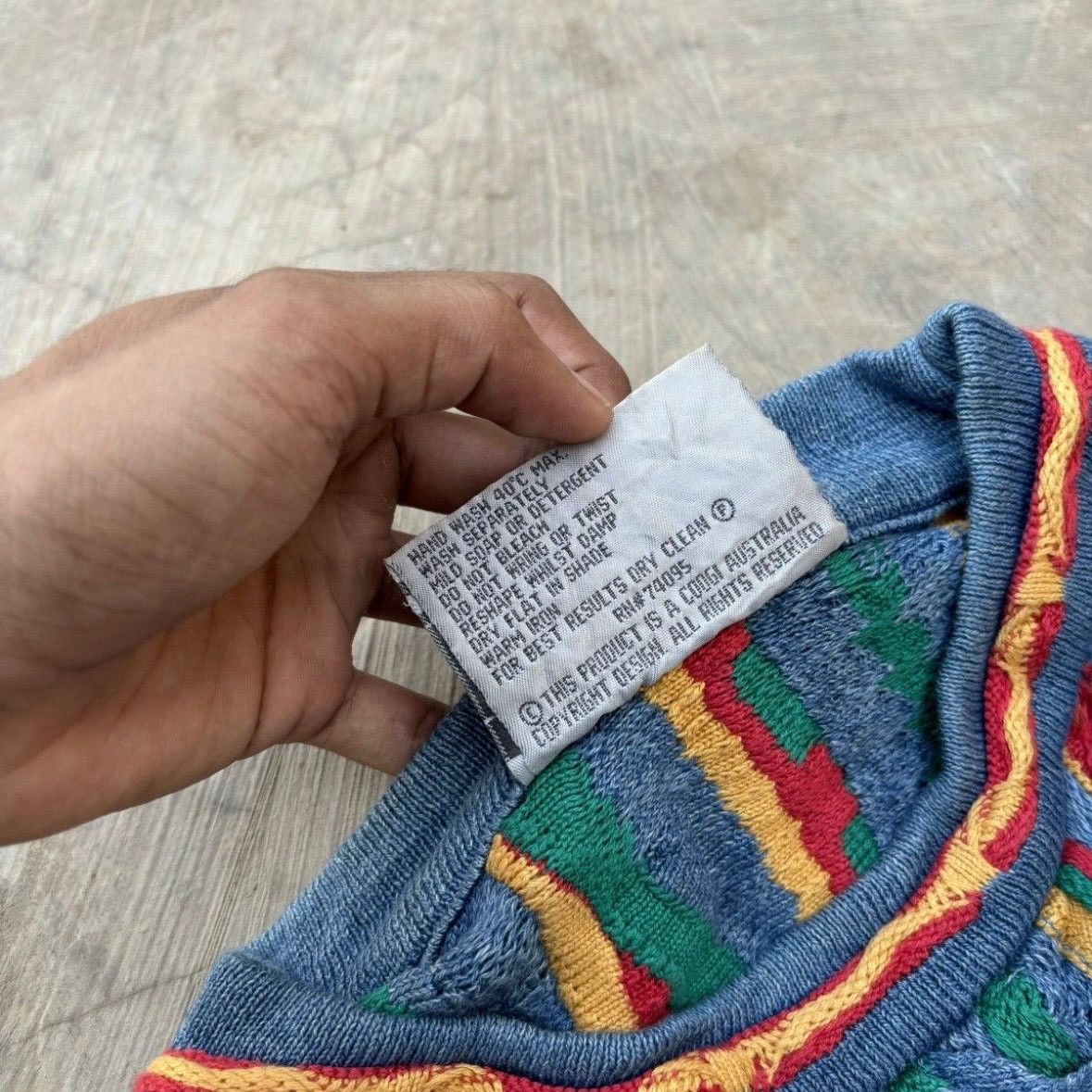 Coogi 90s Vintage Coogi 3D Knit Sweater Size US L / EU 52-54 / 3 - 3 Thumbnail
