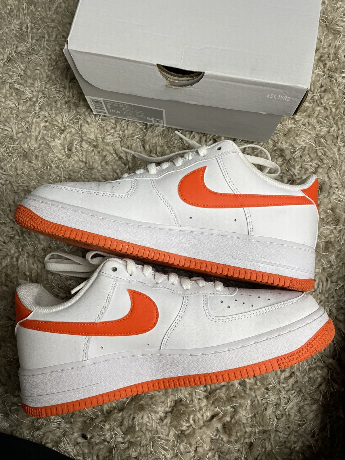 Nike Air Force 1 07 Safety Orange Size US 9 / EU 42 - 3 Thumbnail