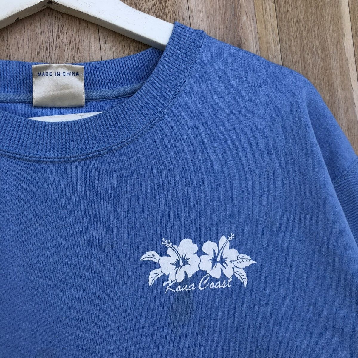 Vintage Vintage B. Vacation Surf Wear Sweatshirt Size US L / EU 52-54 / 3 - 6 Thumbnail