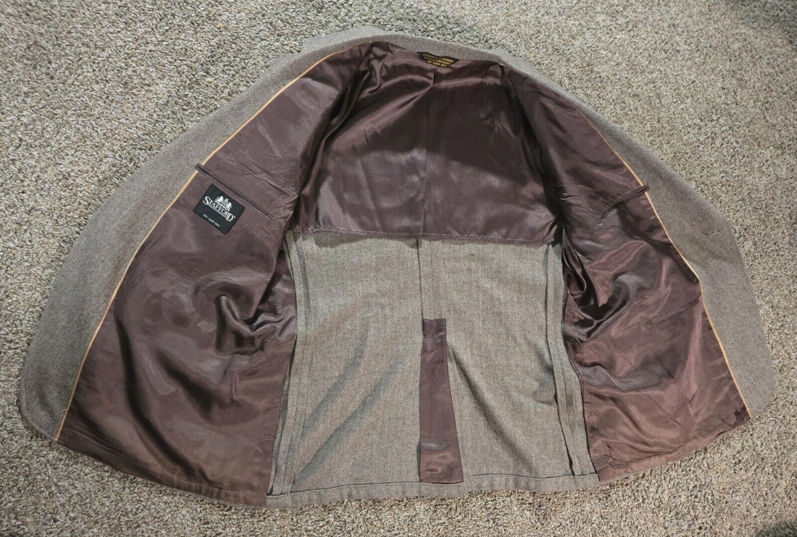 Stafford Stafford Herringbone Pattern 3 Piece Suit 44S SEE MEASURE Size 38R - 5 Thumbnail