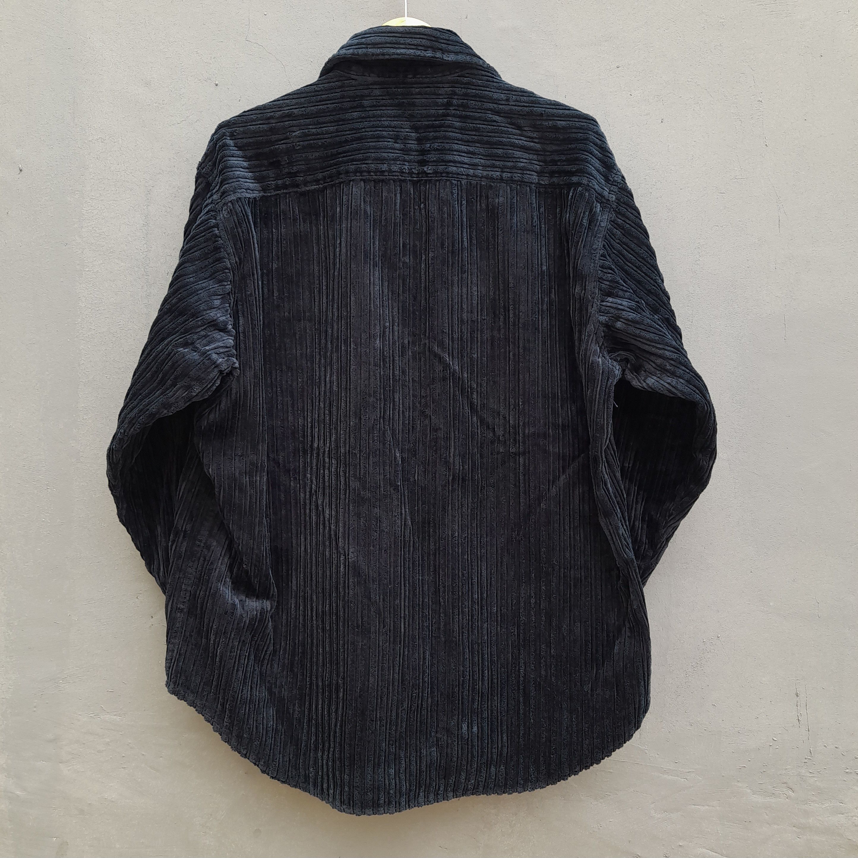 Valentino Vintage 80s RARE valentino corduroy shirts Size US XL / EU 56 / 4 - 3 Thumbnail
