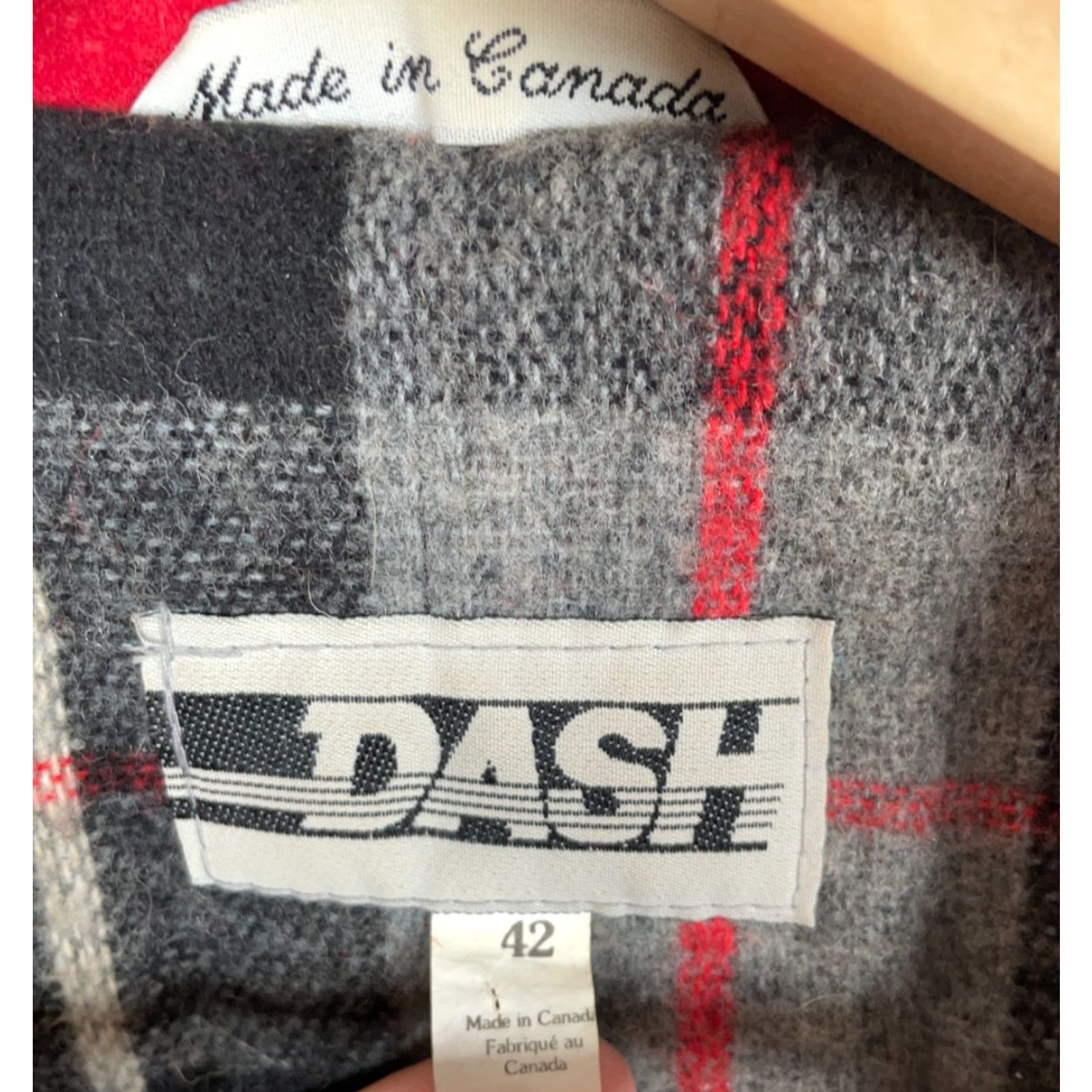 ASH VINTAGE DASH Wool Bomber Jacket Men’s 42 Large Red Zip Up Flannel Lining Canada Made Jacket Size US L / EU 52-54 / 3 - 3 Thumbnail