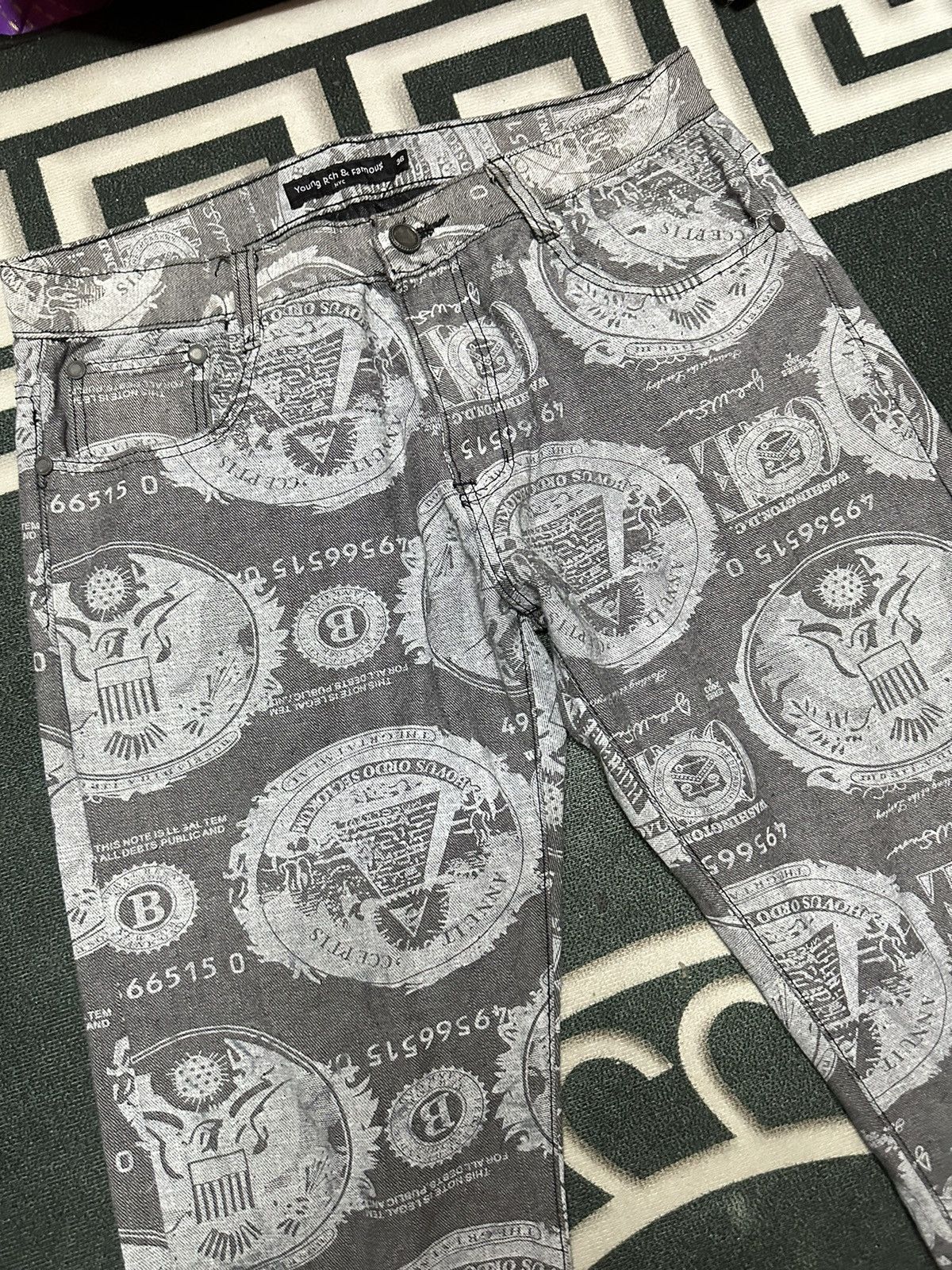 Japanese Brand Young Rich & Famous overprint pants Size US 35 - 4 Thumbnail