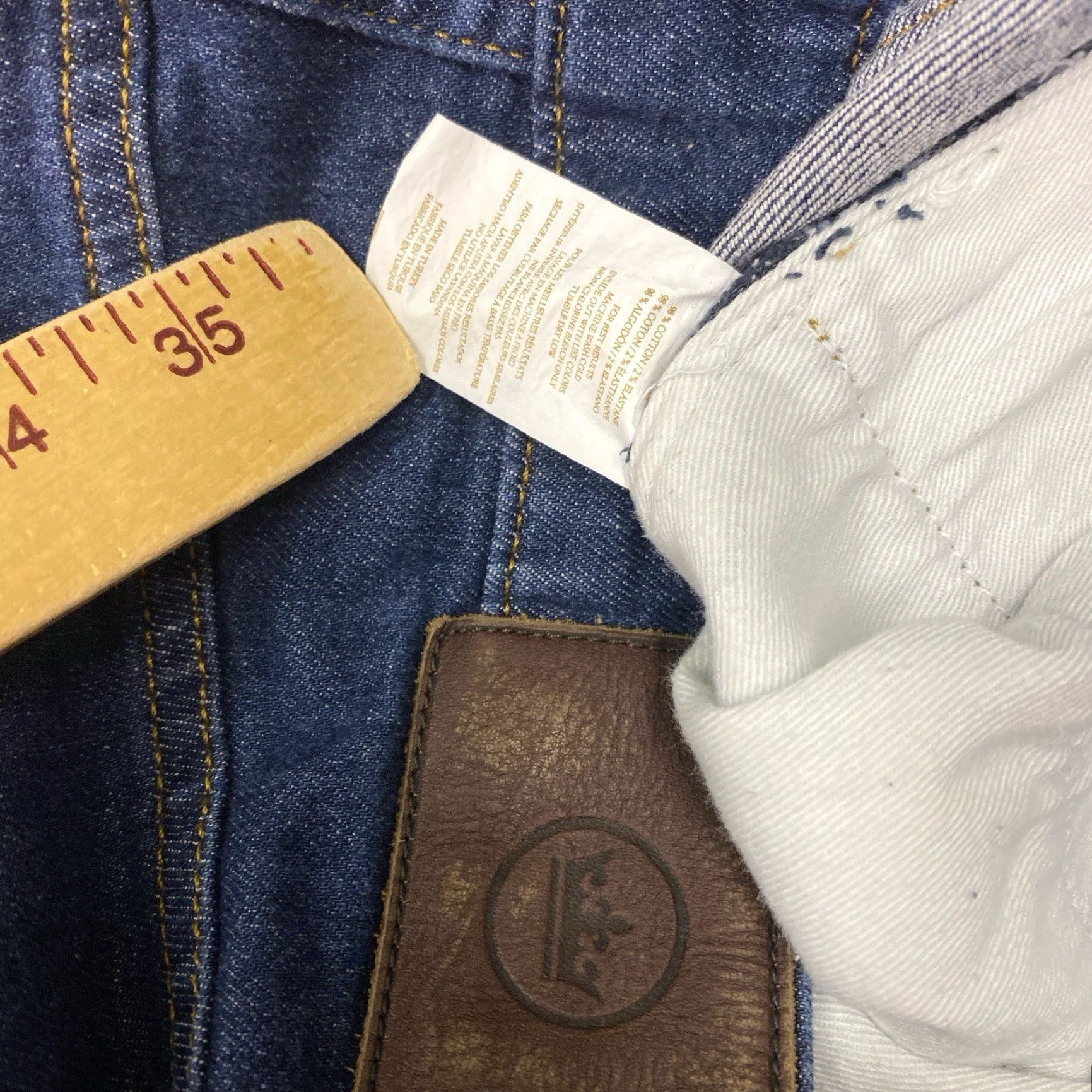 Peter Millar Peter Millar Crown Jeans Men’s 34 Medium Wash Denim Blue 5 Pocket Pants Size US 32 / EU 48 - 3 Thumbnail