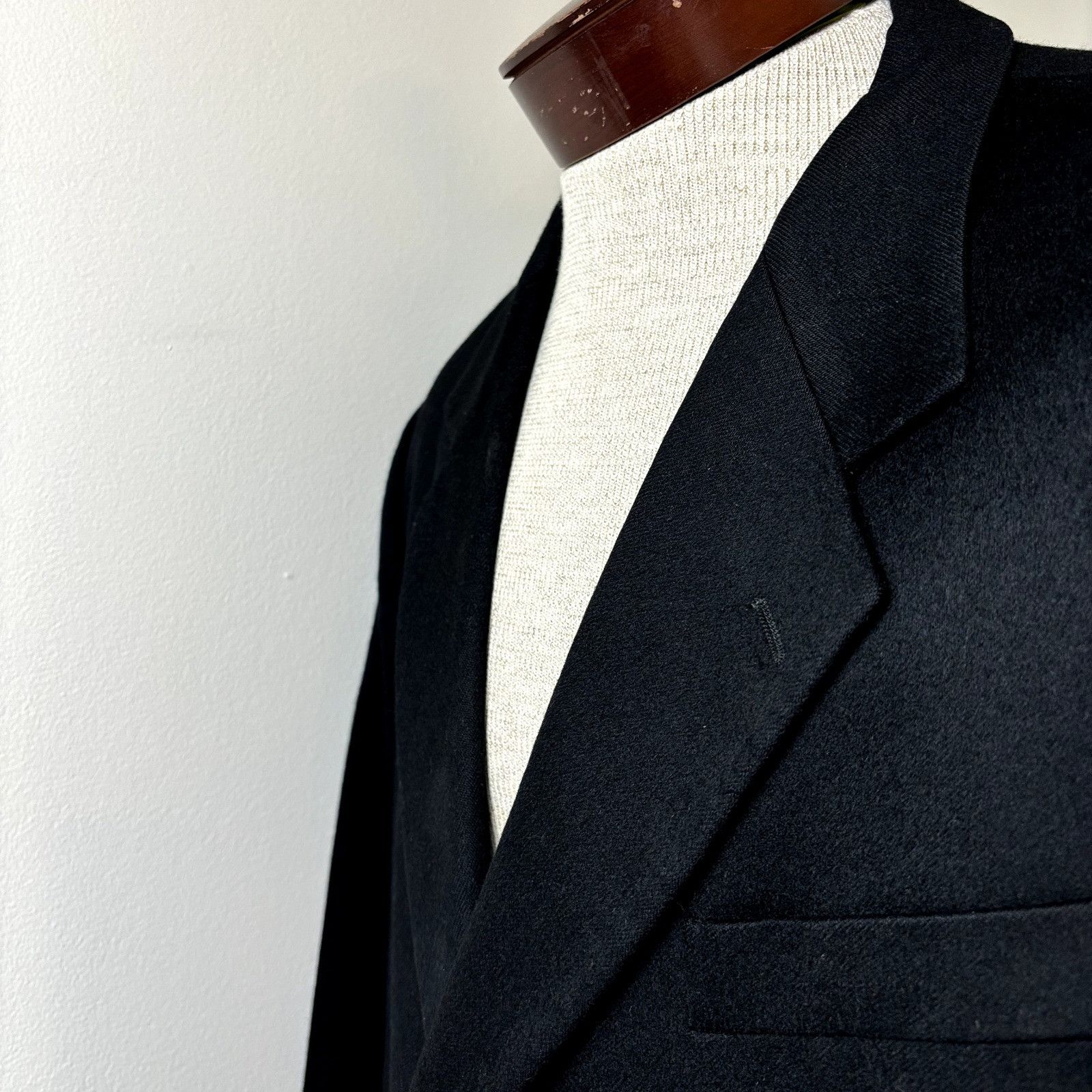 Donna Karan Donna Karan Men's Black Cashmere Sport Coat 48R Blazer Suit Size 48R - 4 Thumbnail