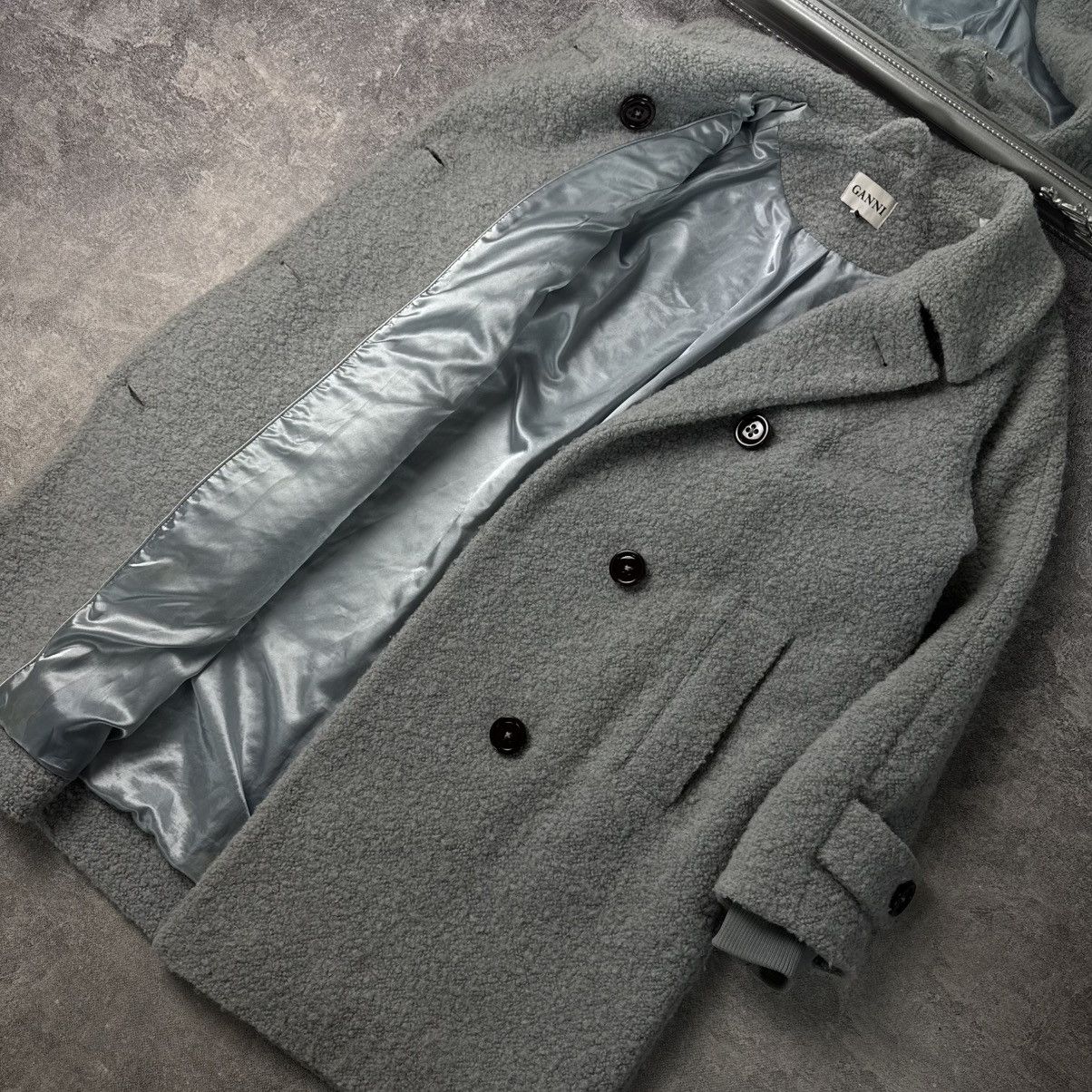 Ganni Ganni Grey Wool Teddy Coat / Luxury Winter Vintage Size M / US 6-8 / IT 42-44 - 15 Thumbnail