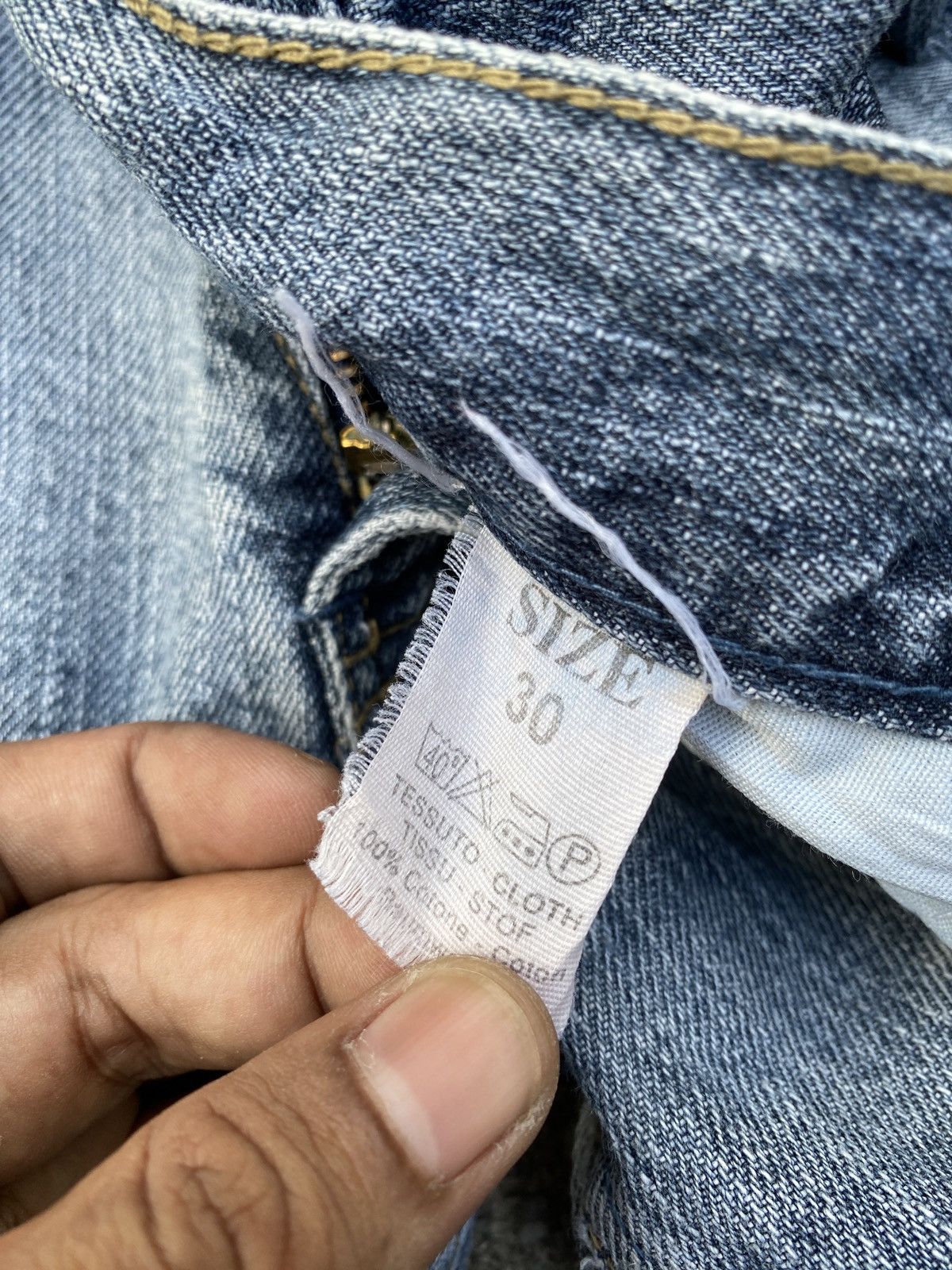 Diesel Vintage 90’s Diesel Industry Open Logo Back Pocket Jeans Size US 30 / EU 46 - 18 Thumbnail