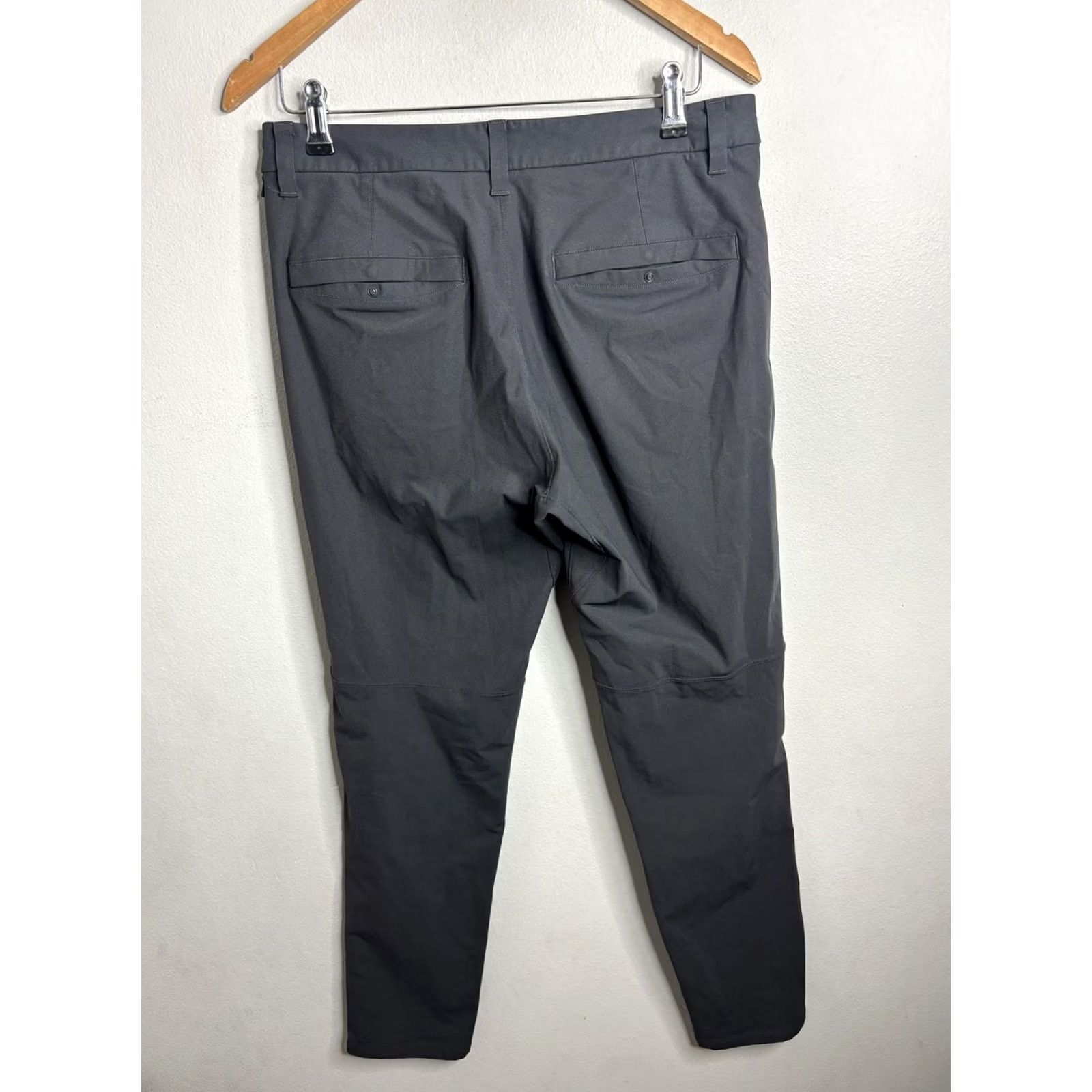 Lululemon Lululemon Slim Fit Chino Pants Mens Gray S Office Tapered Stretch Pockets Golf Size US 29 - 5 Thumbnail