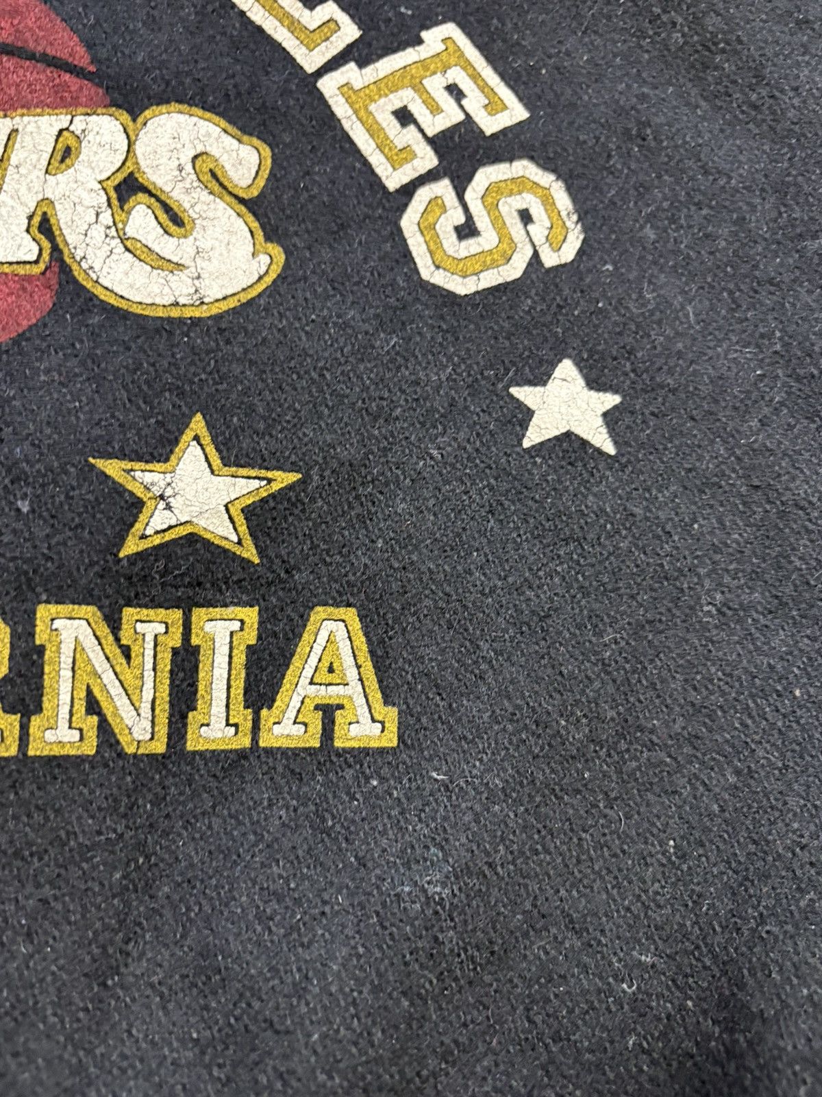 Vintage Vintage Los Angeles Lakers Varsity Bomber Jacket Wool UK Size US M / EU 48-50 / 2 - 19 Thumbnail