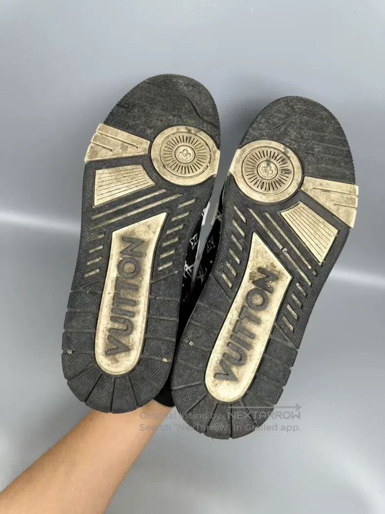 Louis Vuitton Louis Vuitton Black and white flocked full print panda cas Size US 7 / EU 40 - 9 Thumbnail