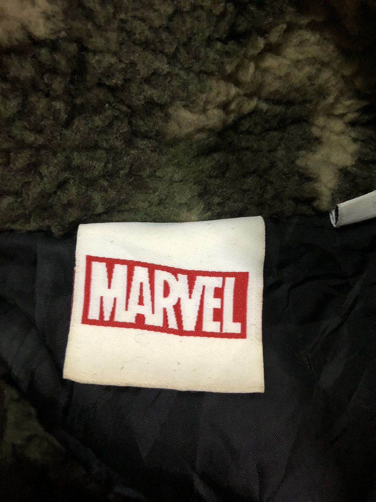 Marvel Comics Marvel Deep Pile Fleece Camo Warm Winter Jacket Size US M / EU 48-50 / 2 - 3 Thumbnail