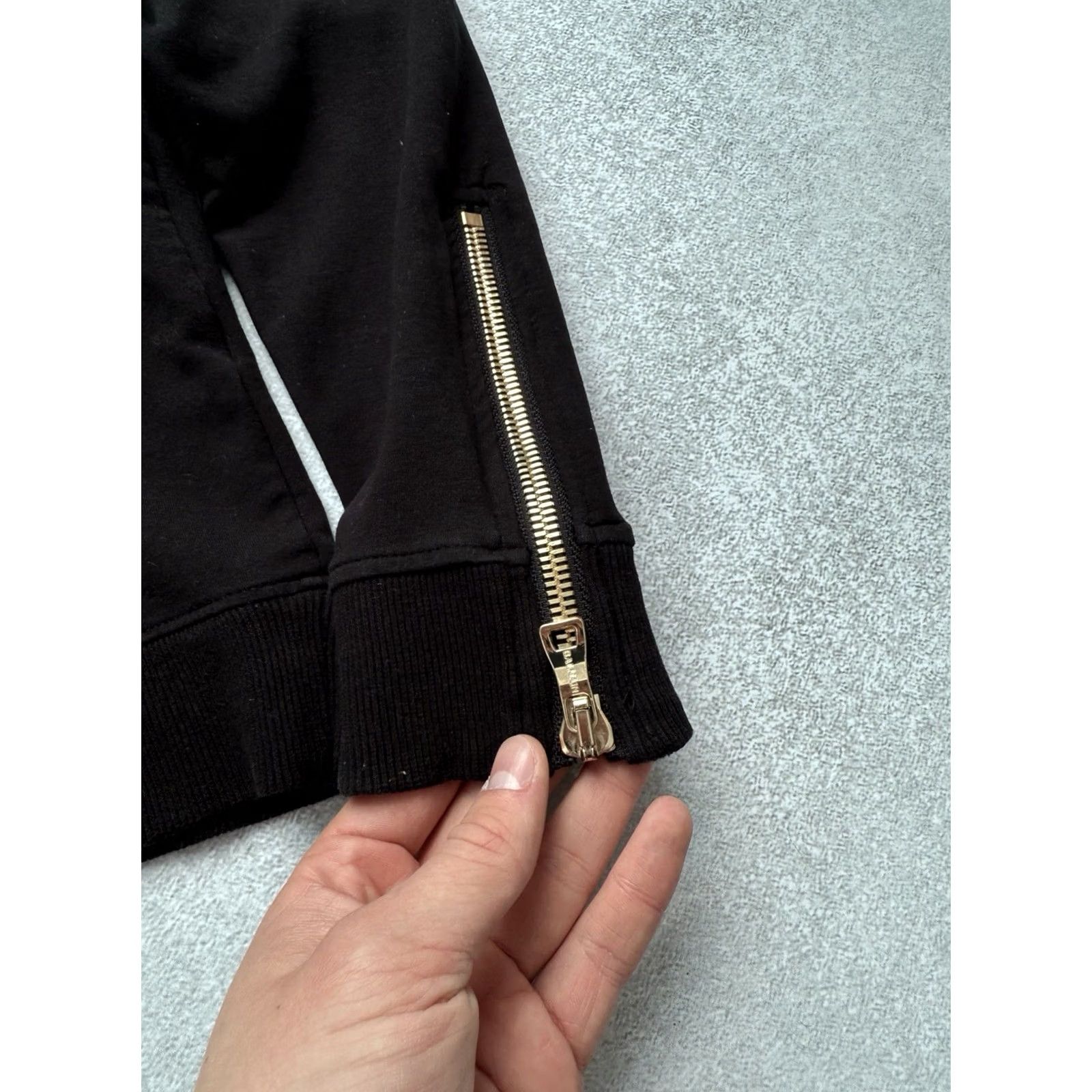 Balmain VINTAGE Balmain Hoodie Pullover Zip Big Logo Gold Black Hooded Luxury Size S Size US S / EU 44-46 / 1 - 5 Thumbnail