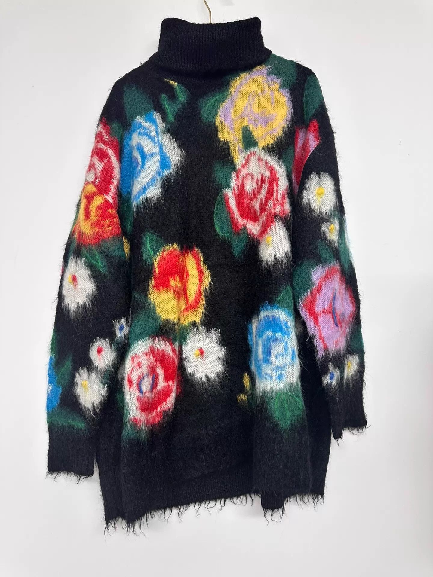 Miu Miu MIU MIU women's 40 sweater Size S / US 4 / IT 40 - 1 Thumbnail