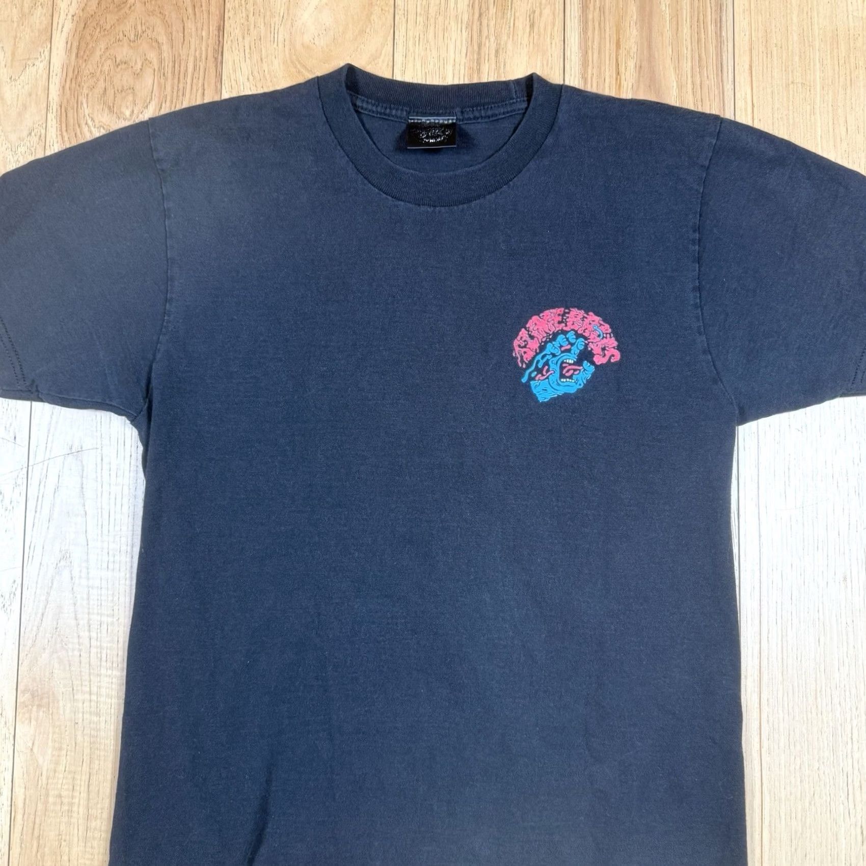 Vintage VINTAGE Santa Cruz Slime Balls Shirt Mens Small Black Speed Wheels Screaming Hand T-Shirt Mens S Black Santa Cruz Shirt 90s? Size US S / EU 44-46 / 1 - 4 Thumbnail