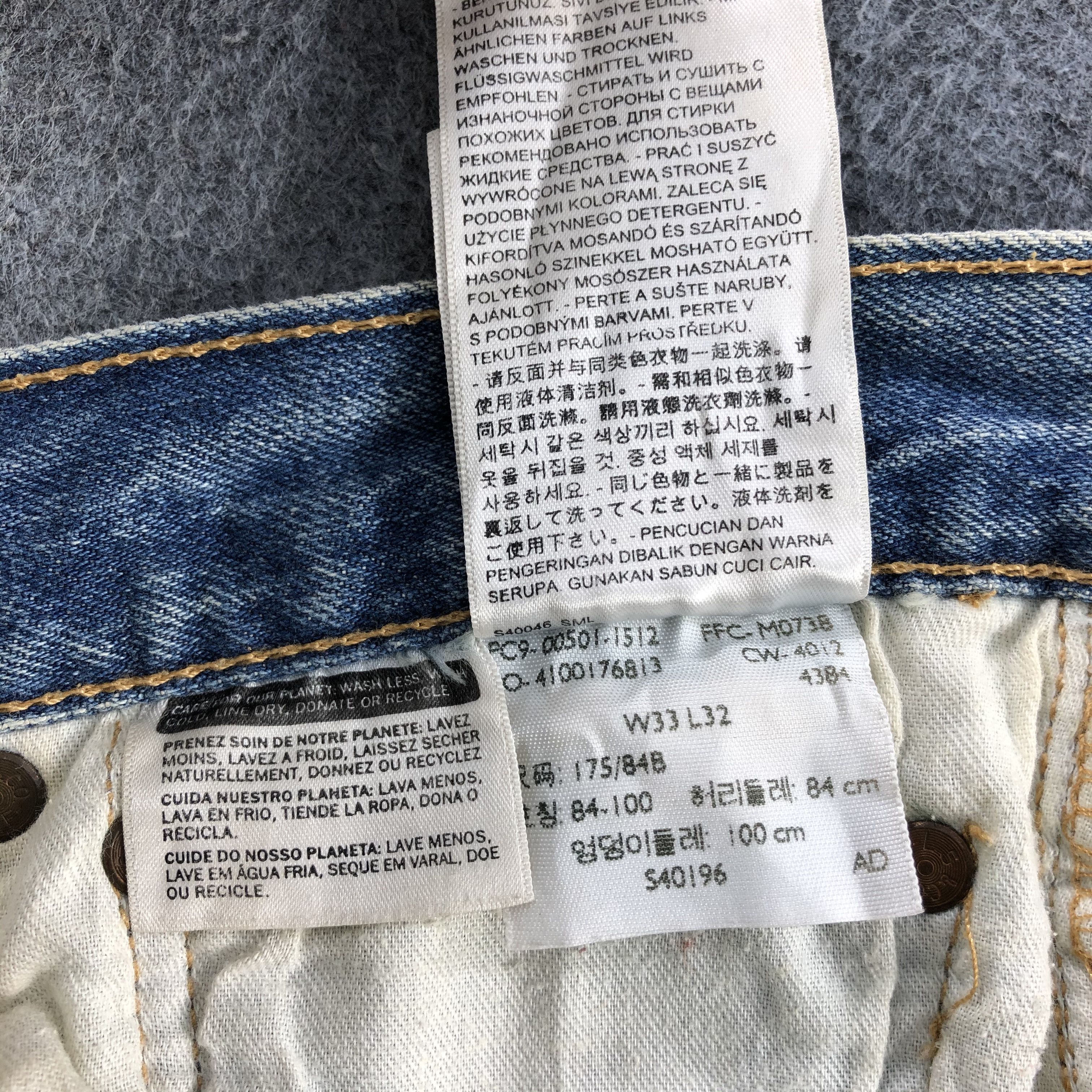Levi's Vintage Rusty Light Washed Levis 501 Jeans-J972 Size US 33 - 12 Thumbnail