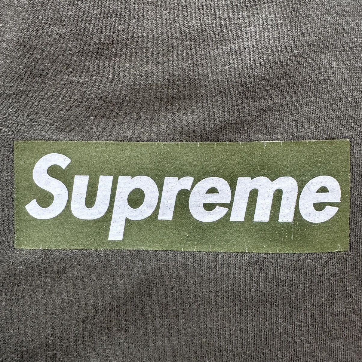 Supreme Supreme Box Logo: Olive Bold Font 1999 Size US L / EU 52-54 / 3 - 3 Thumbnail