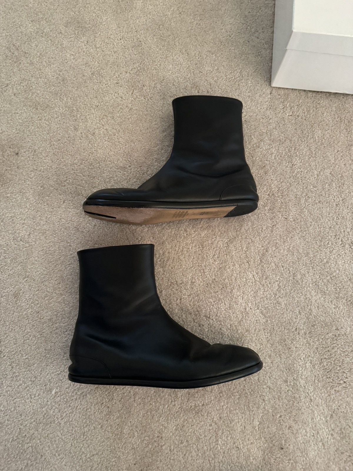 Maison Margiela Maison Margiela tabi boots - black calf leather Size US 8 / EU 41 - 2 Thumbnail