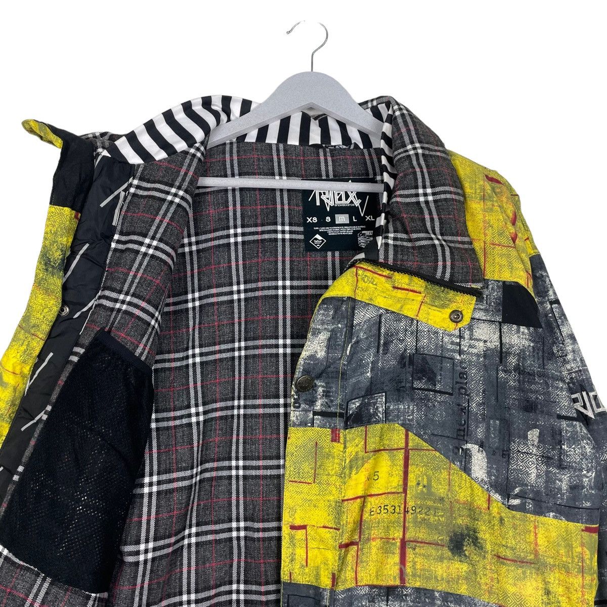 Bonfire Outerwear × Sports Specialties 💥RIDE SNOWBOARD ABSTRACT UTILITY GEAR SKI JACKET Size US M / EU 48-50 / 2 - 10 Thumbnail